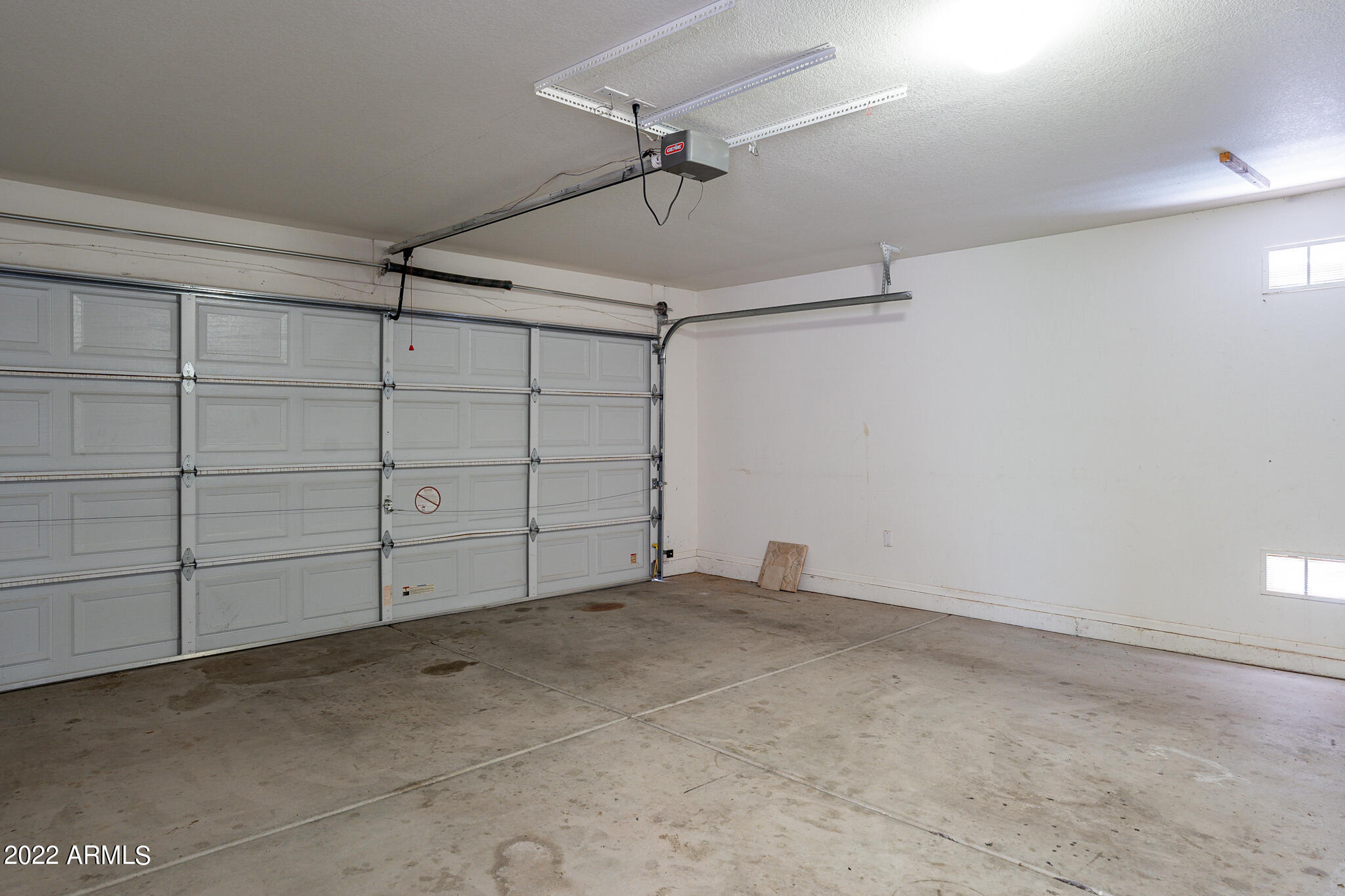 1331 E VERNOA Street Unit: 23