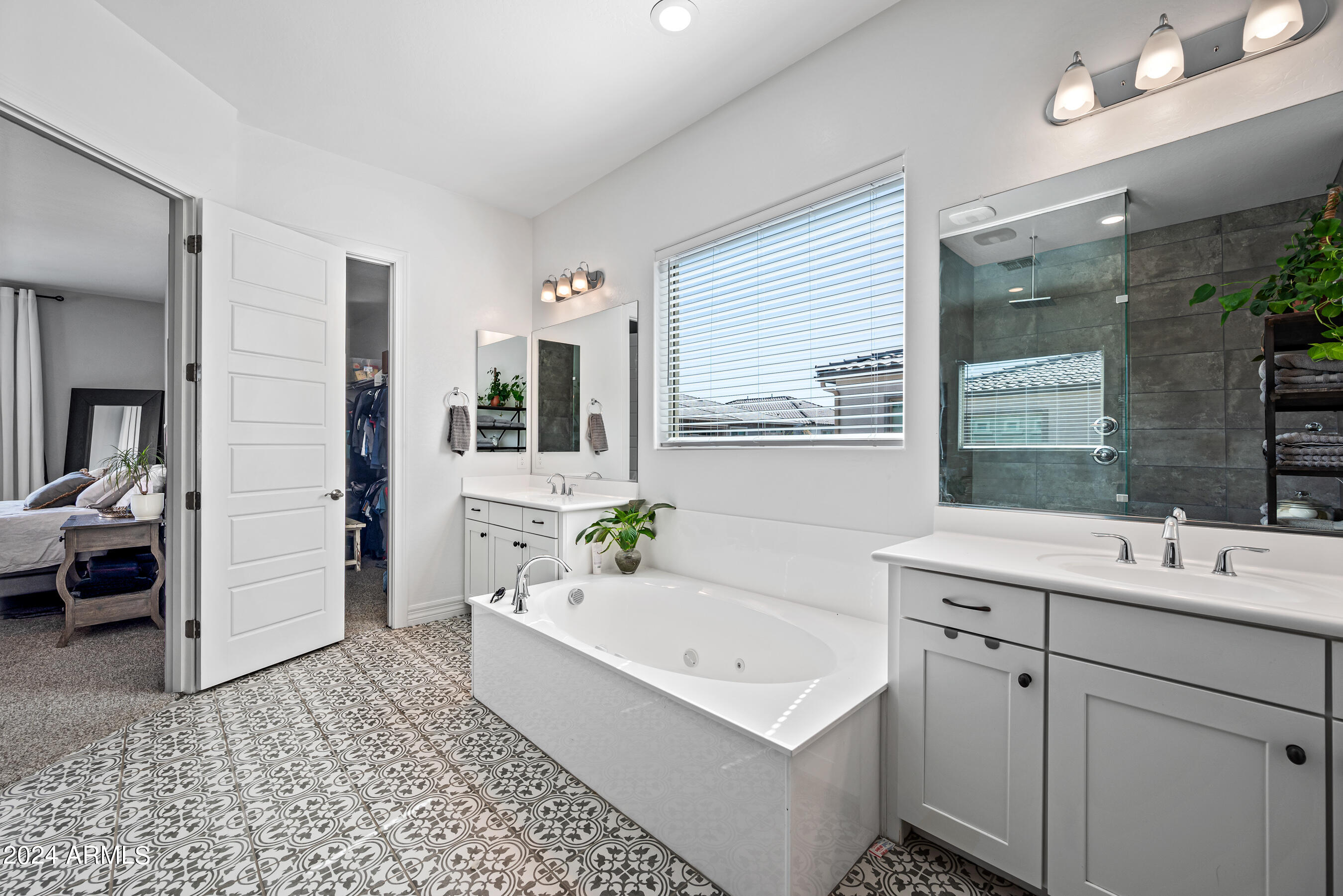 22877 E Escalante Road