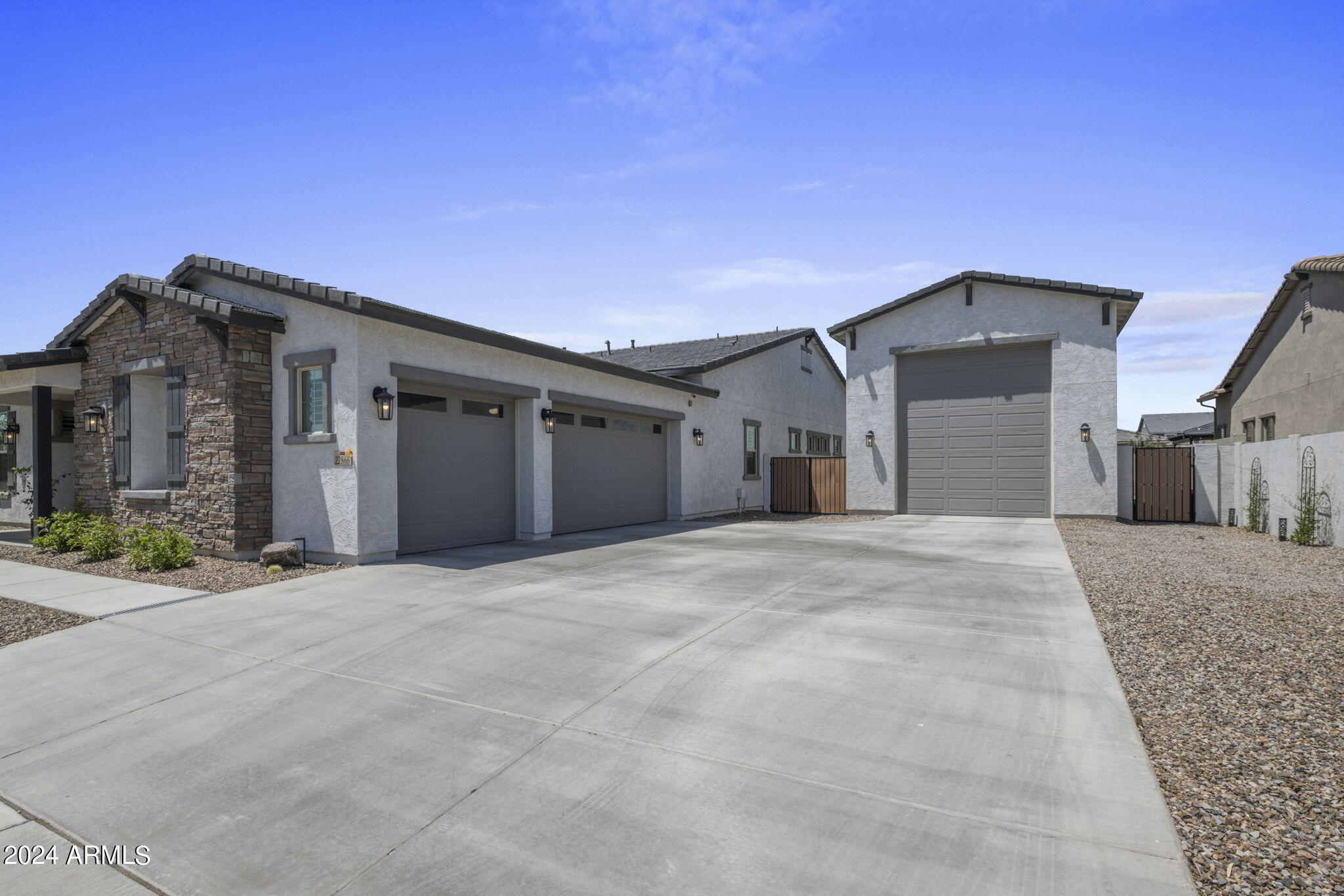 22866 E Camacho Road