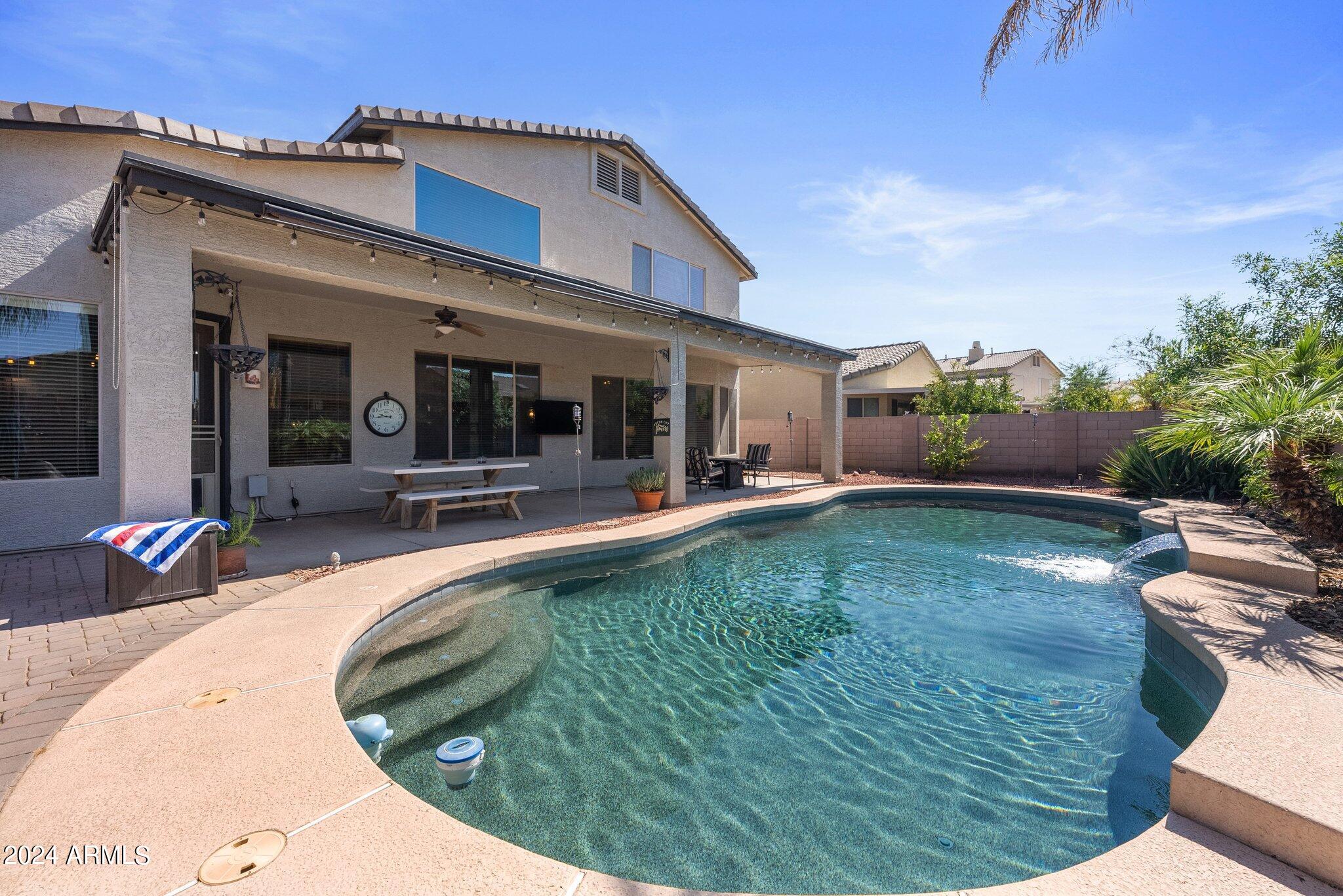 3099 E RUNAWAY BAY Place