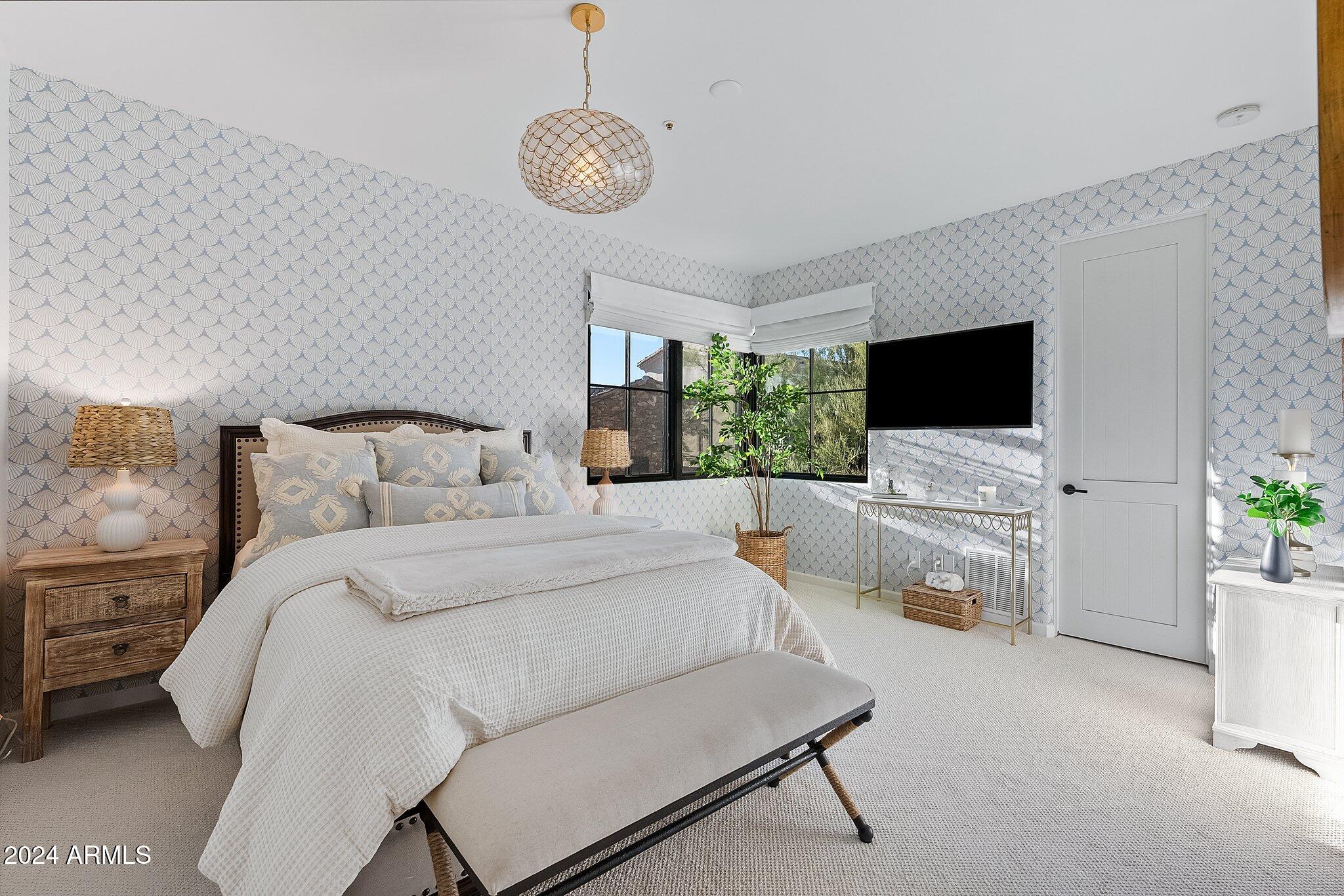10801 E HAPPY VALLEY Road, 10