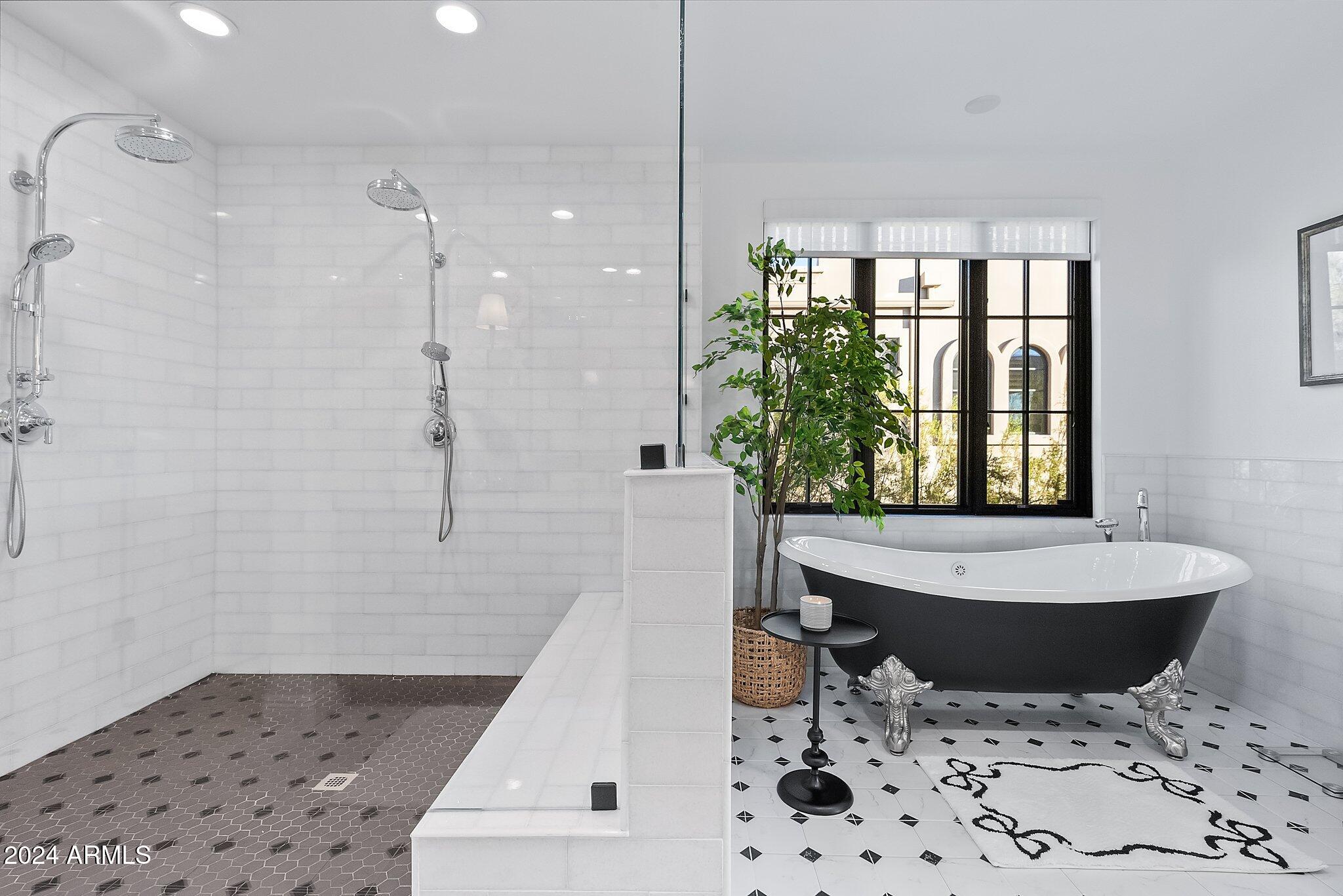 10801 E HAPPY VALLEY Road, 10