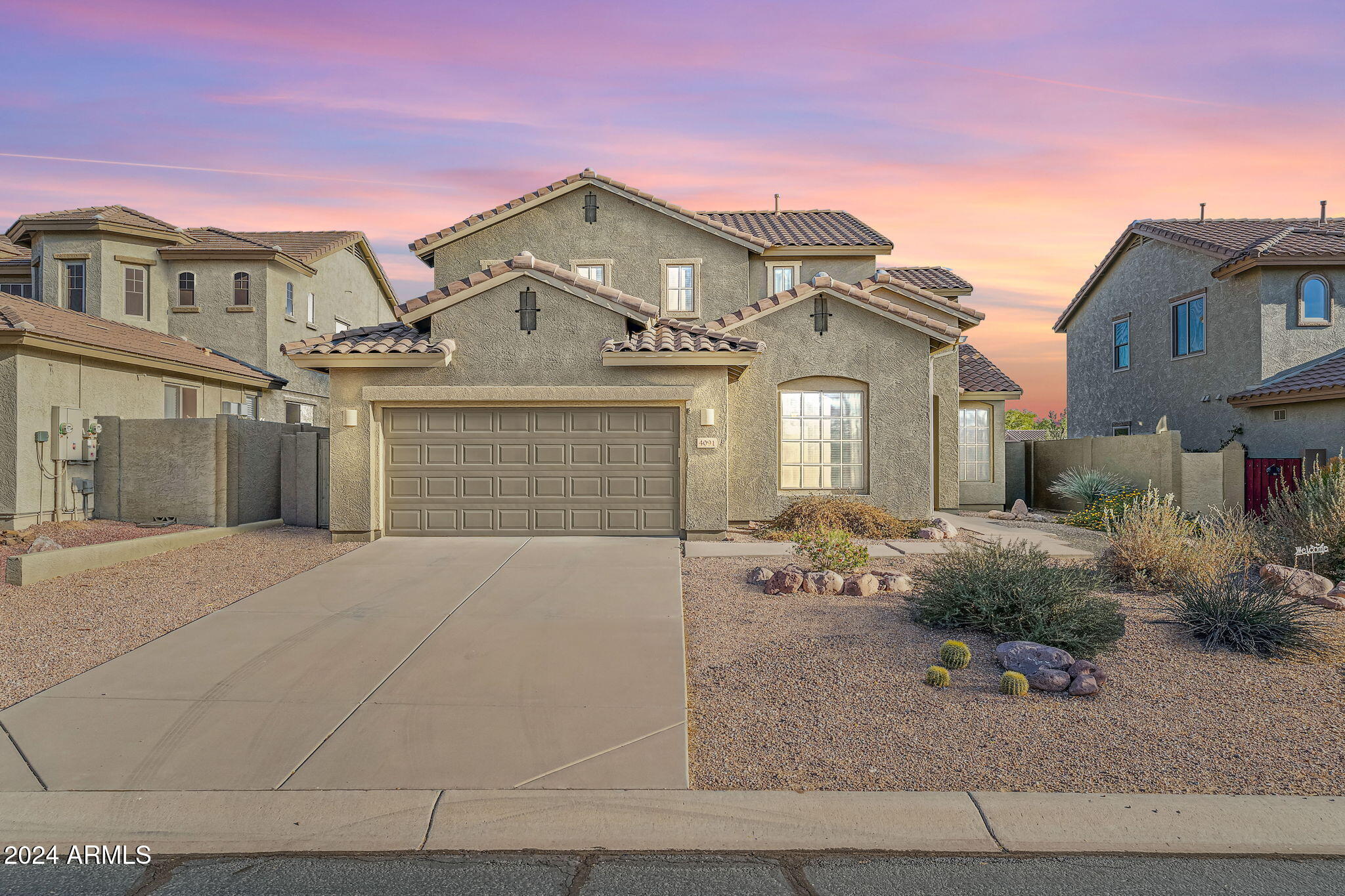 4091 S HACKBERRY Trail
