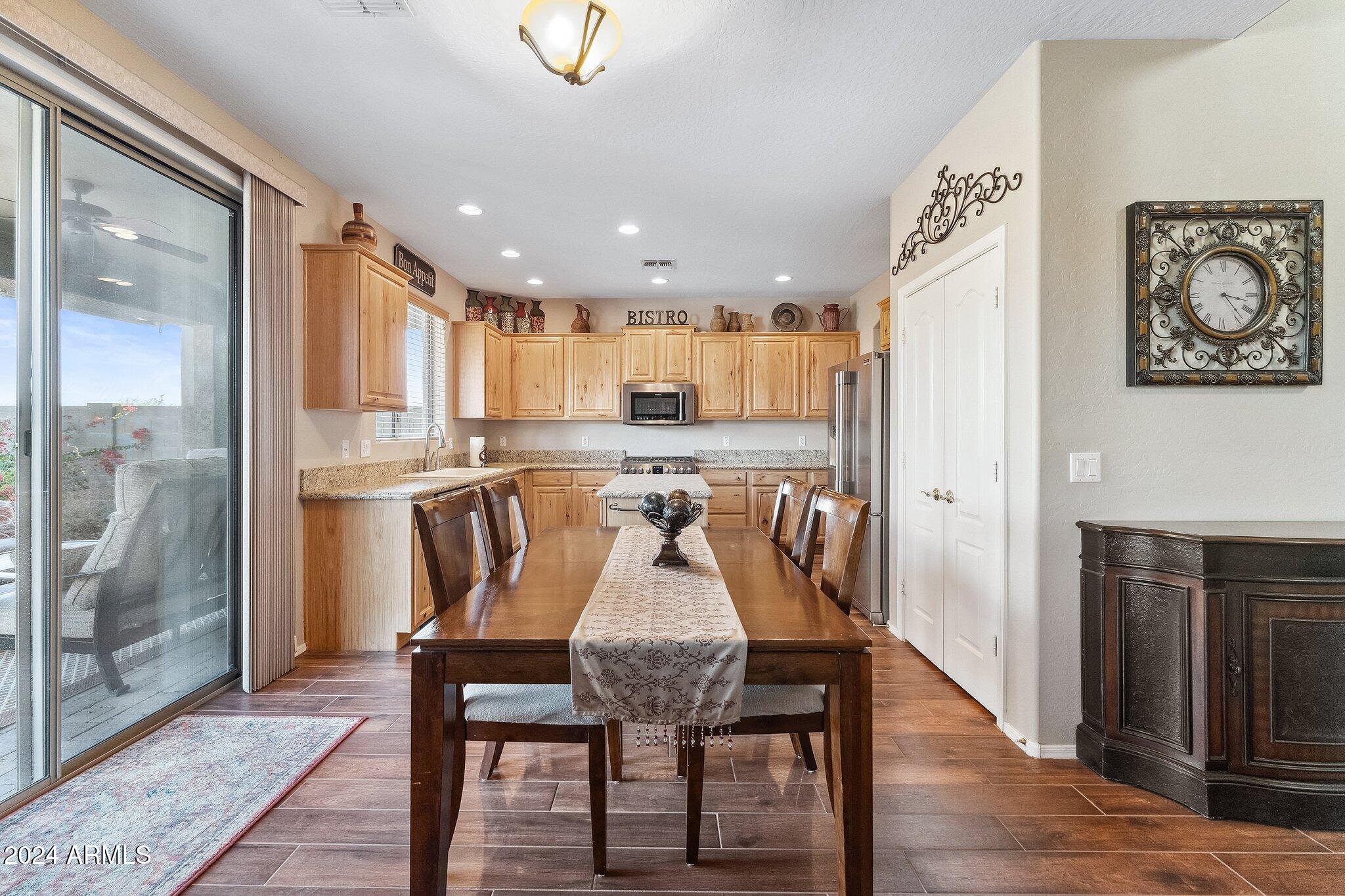 4091 S HACKBERRY Trail