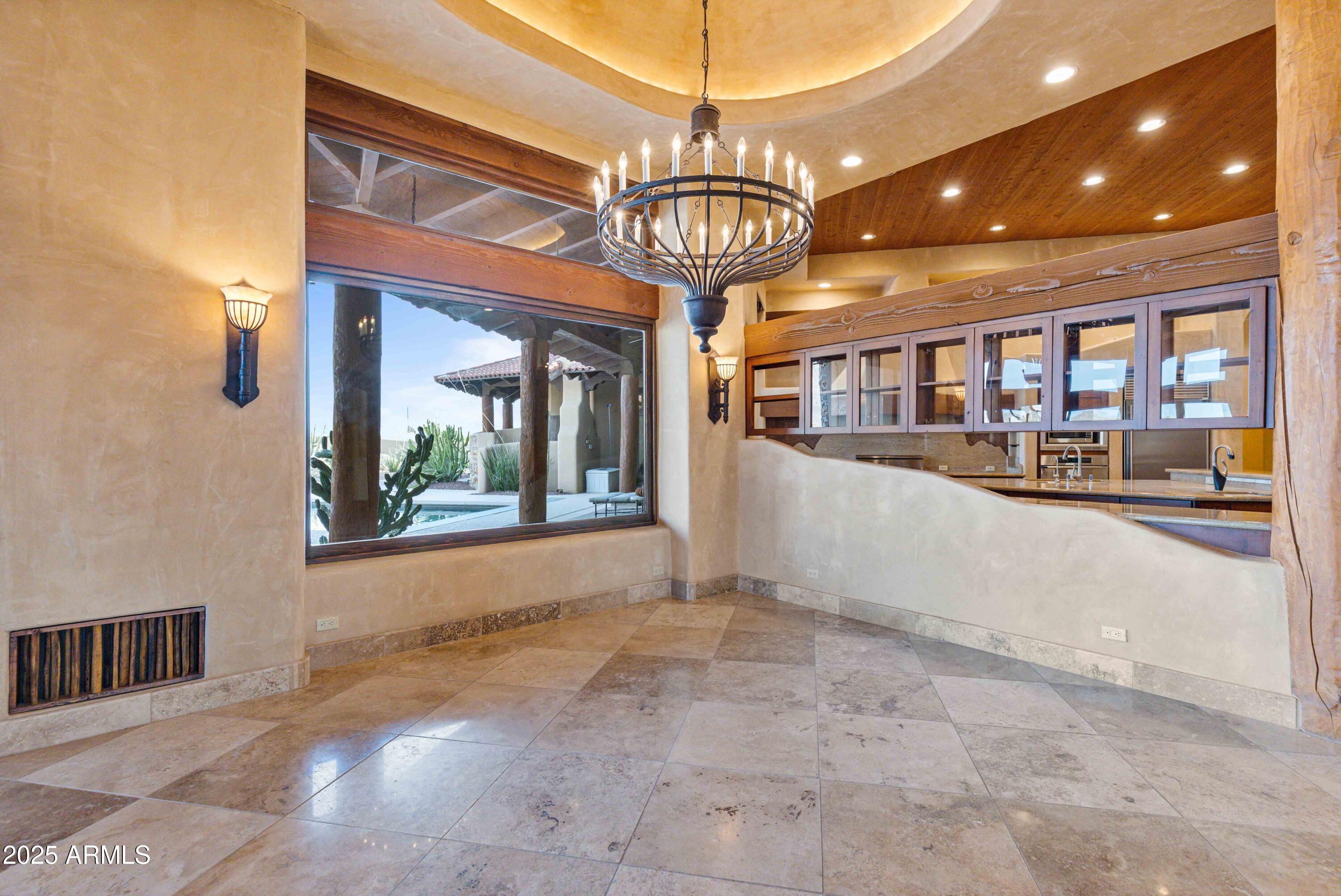 3307 N MOUNTAIN VIEW Road