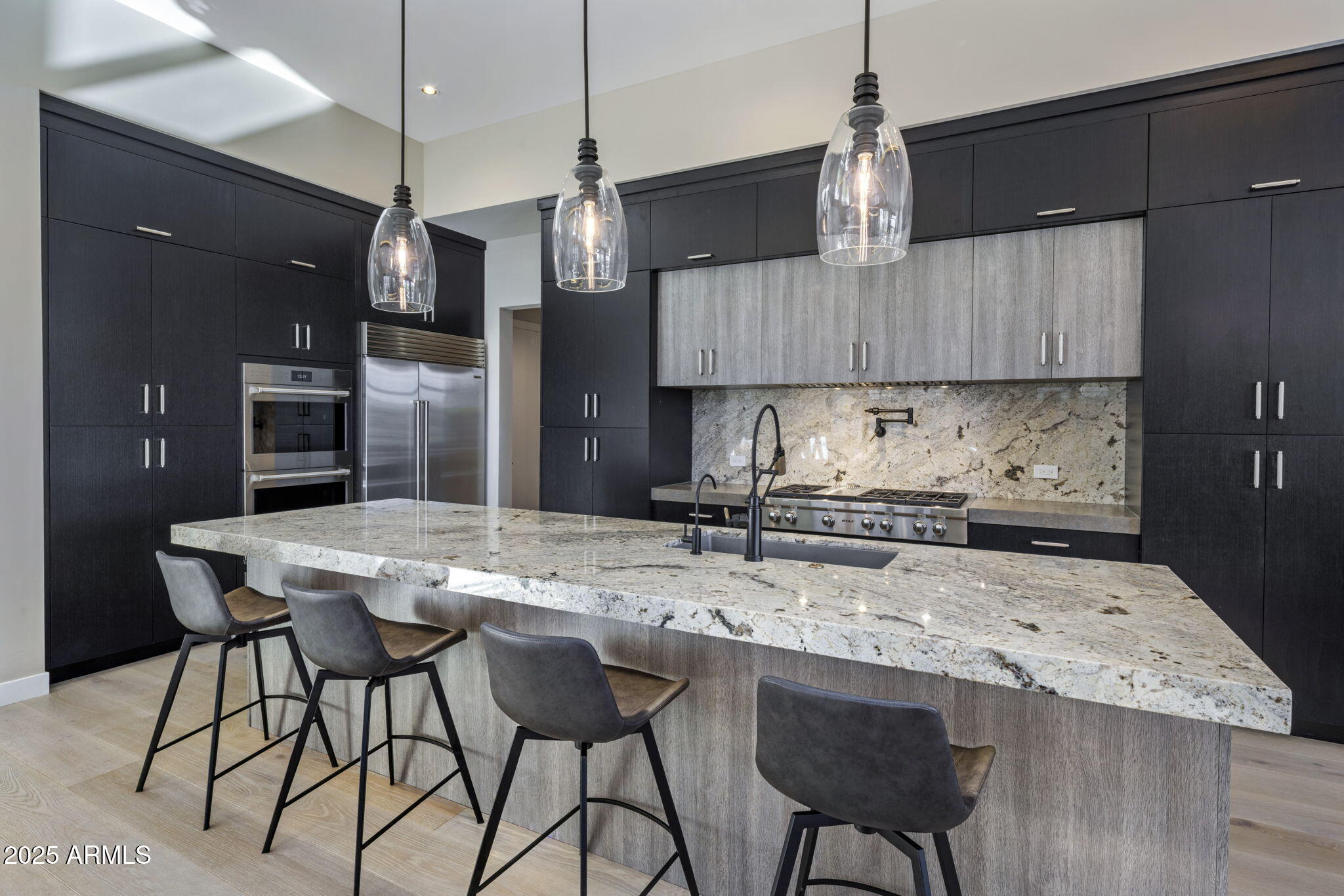 37200 N CAVE CREEK Road 1051