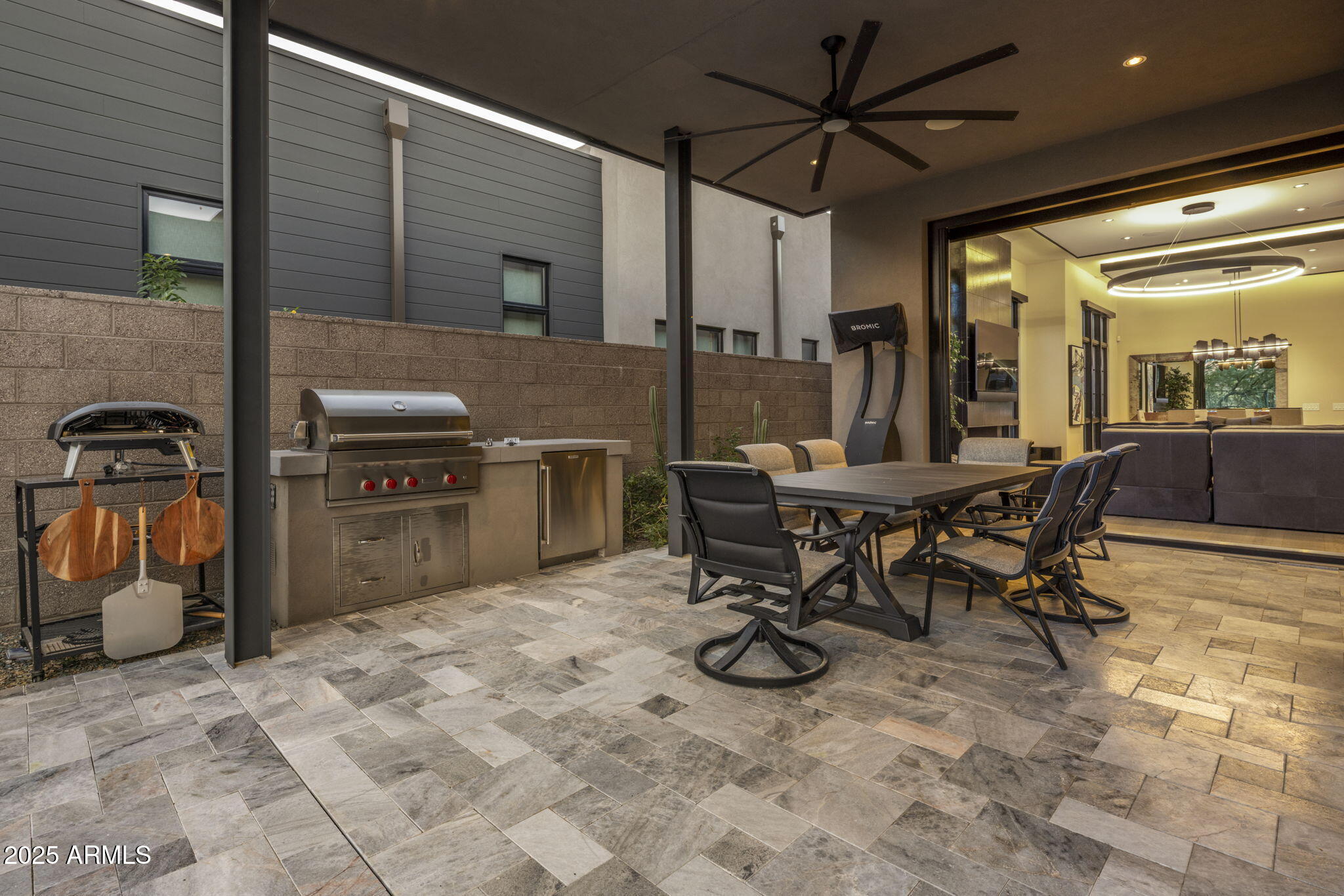 37200 N CAVE CREEK Road 1051