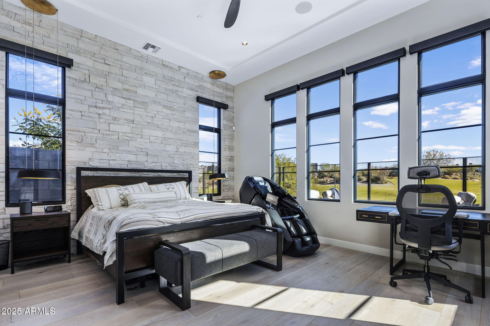 37200 N CAVE CREEK Road 1051