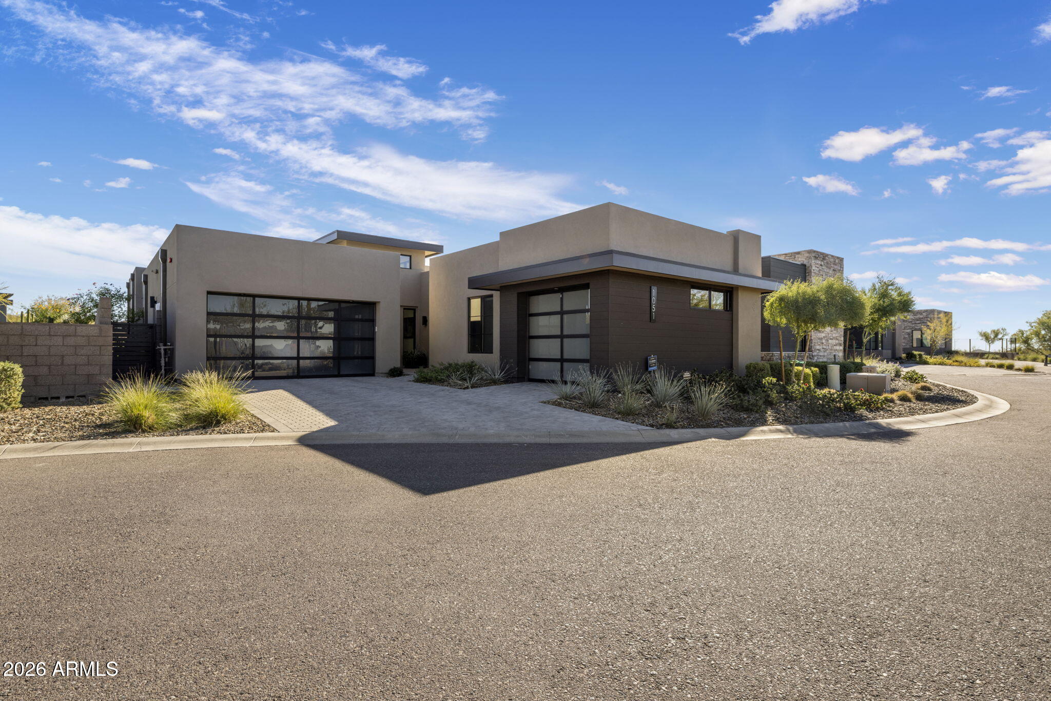 37200 N CAVE CREEK Road 1051