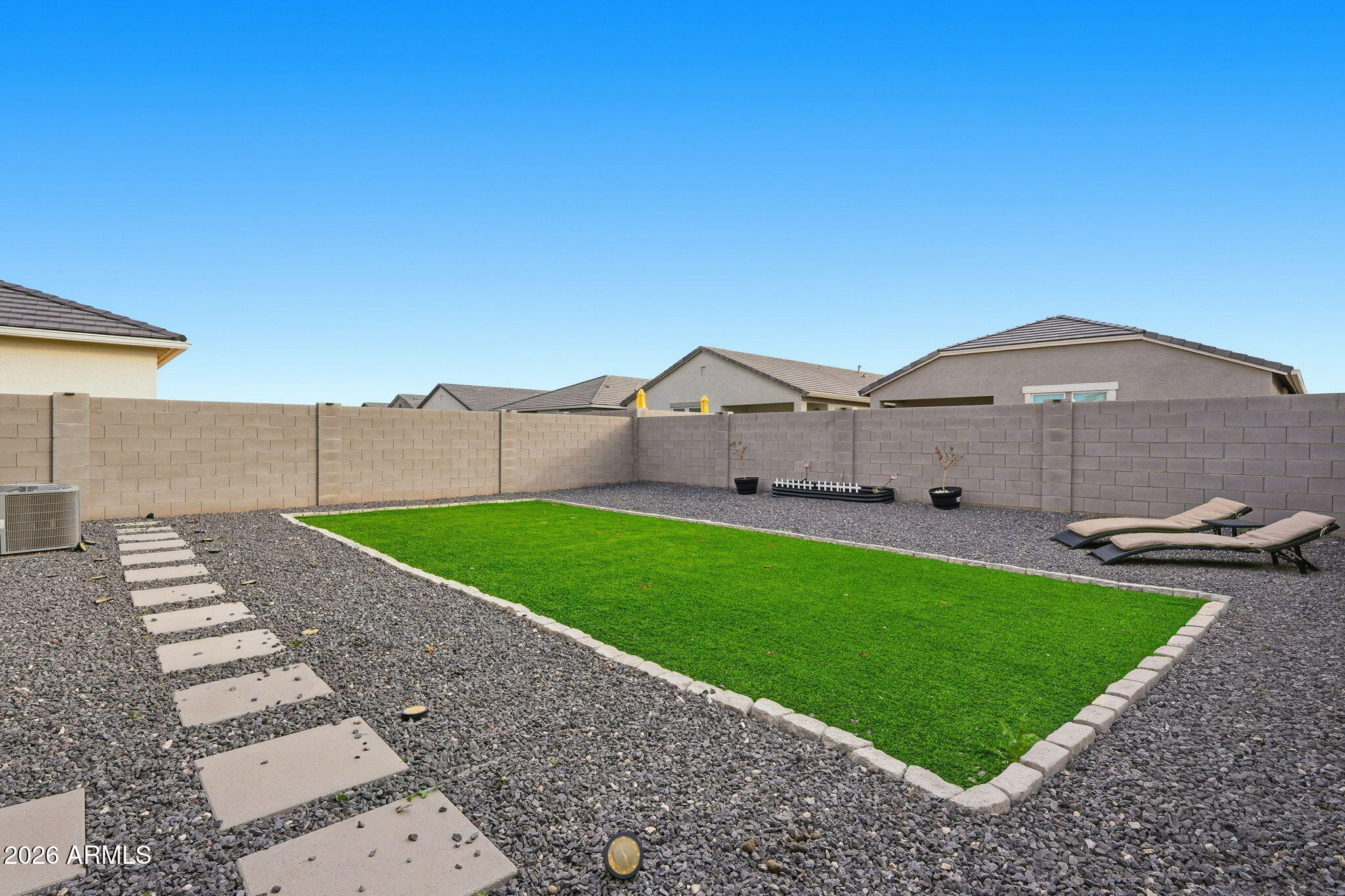 38195 W CANNATARO Lane