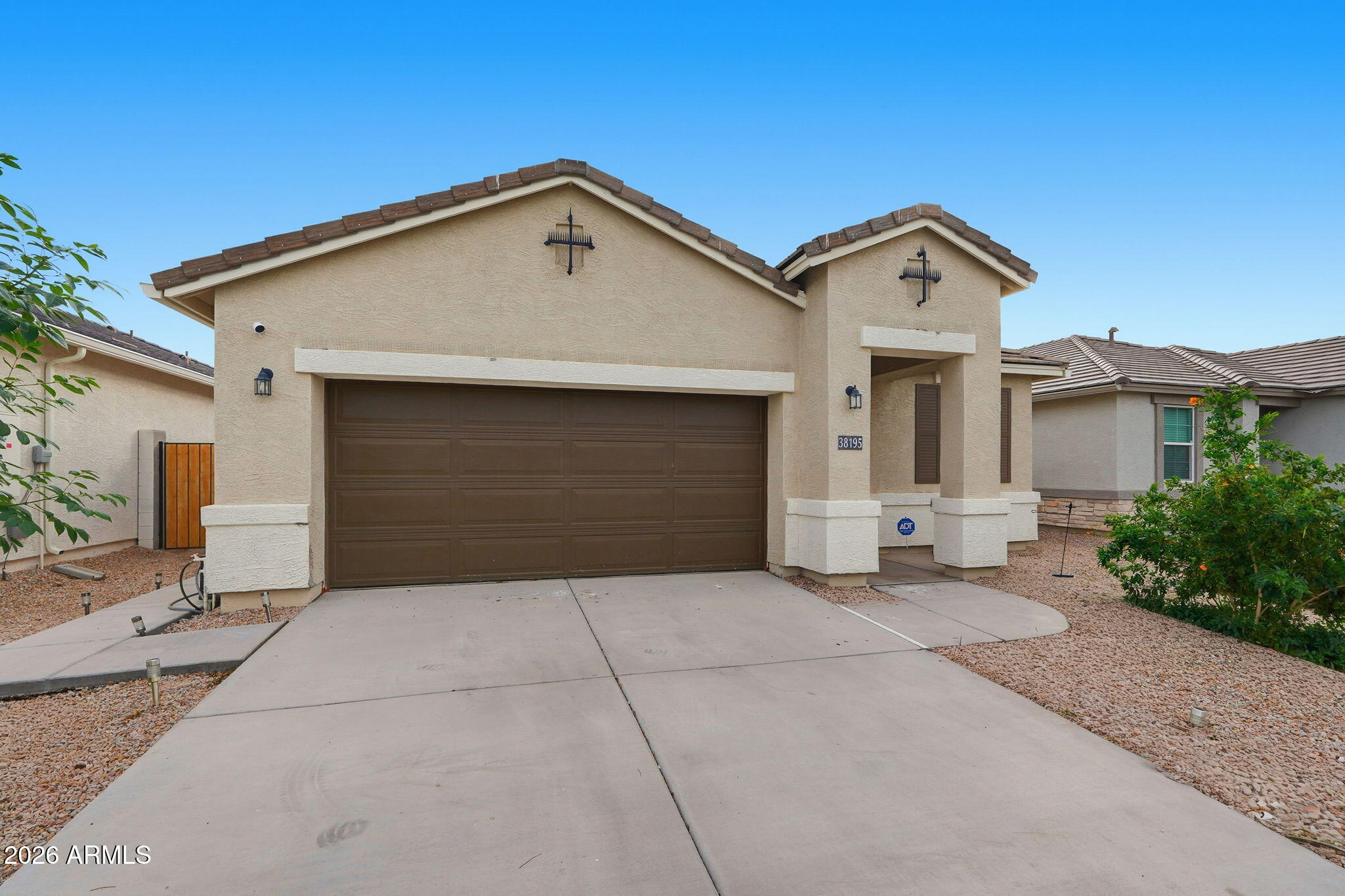 38195 W CANNATARO Lane