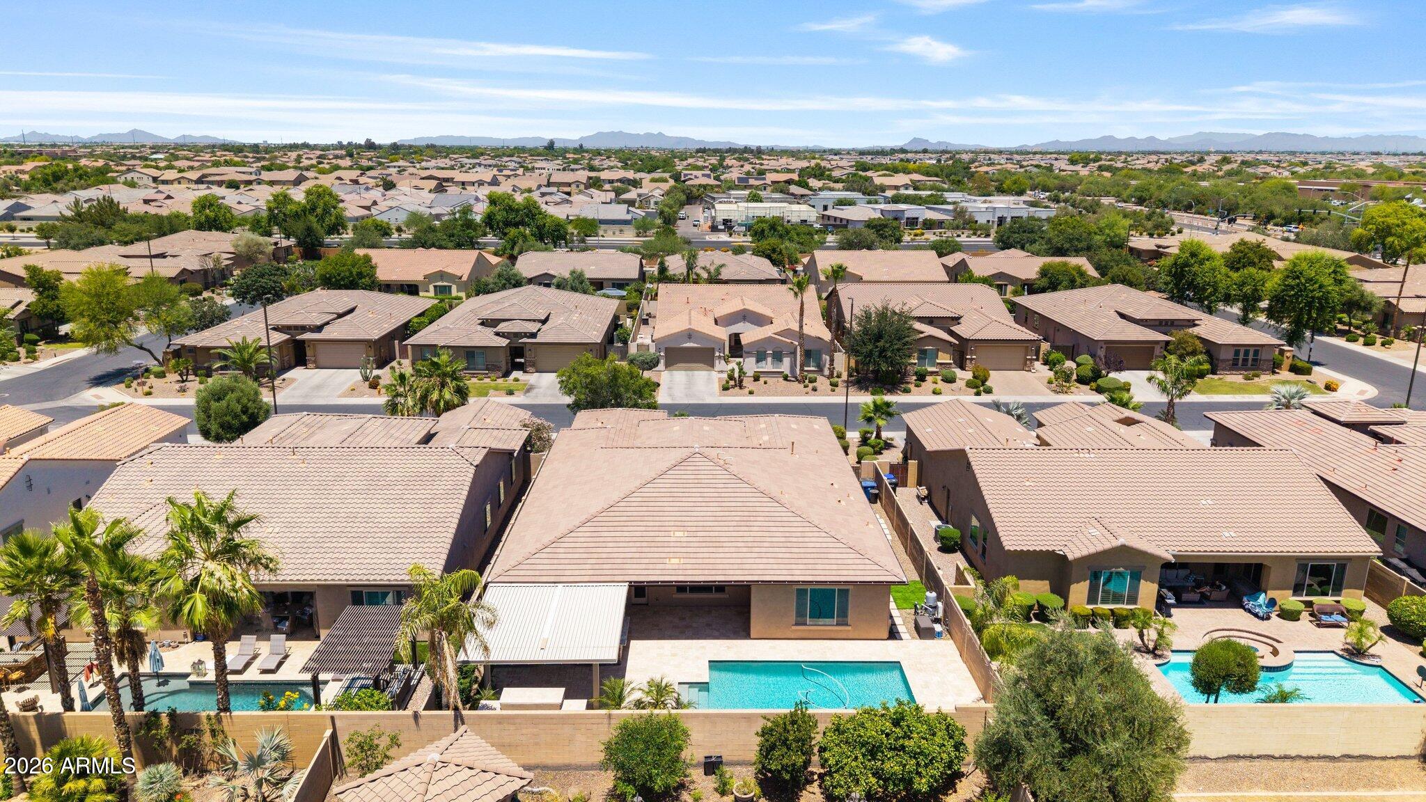 3941 E NOLAN Drive