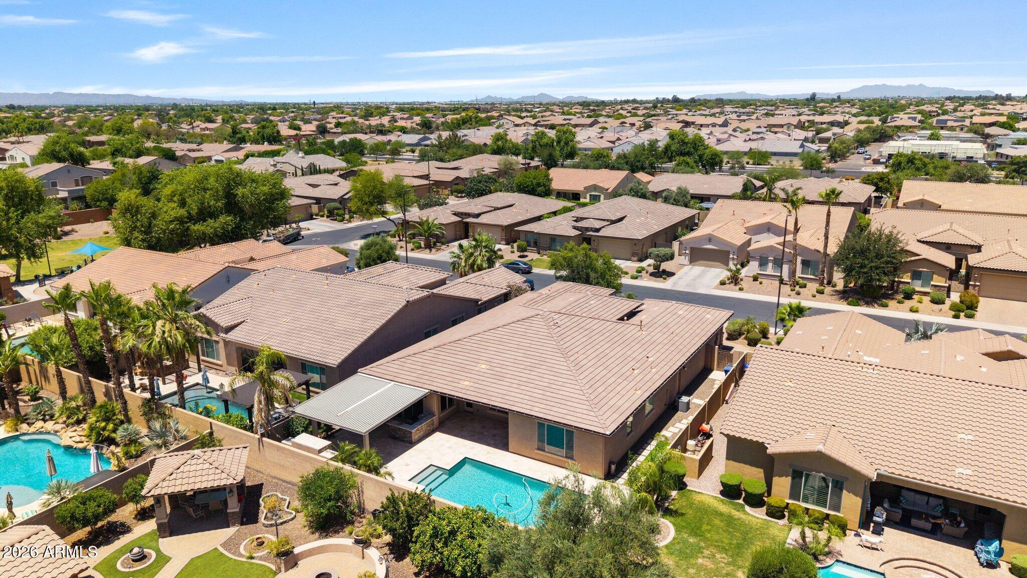 3941 E NOLAN Drive
