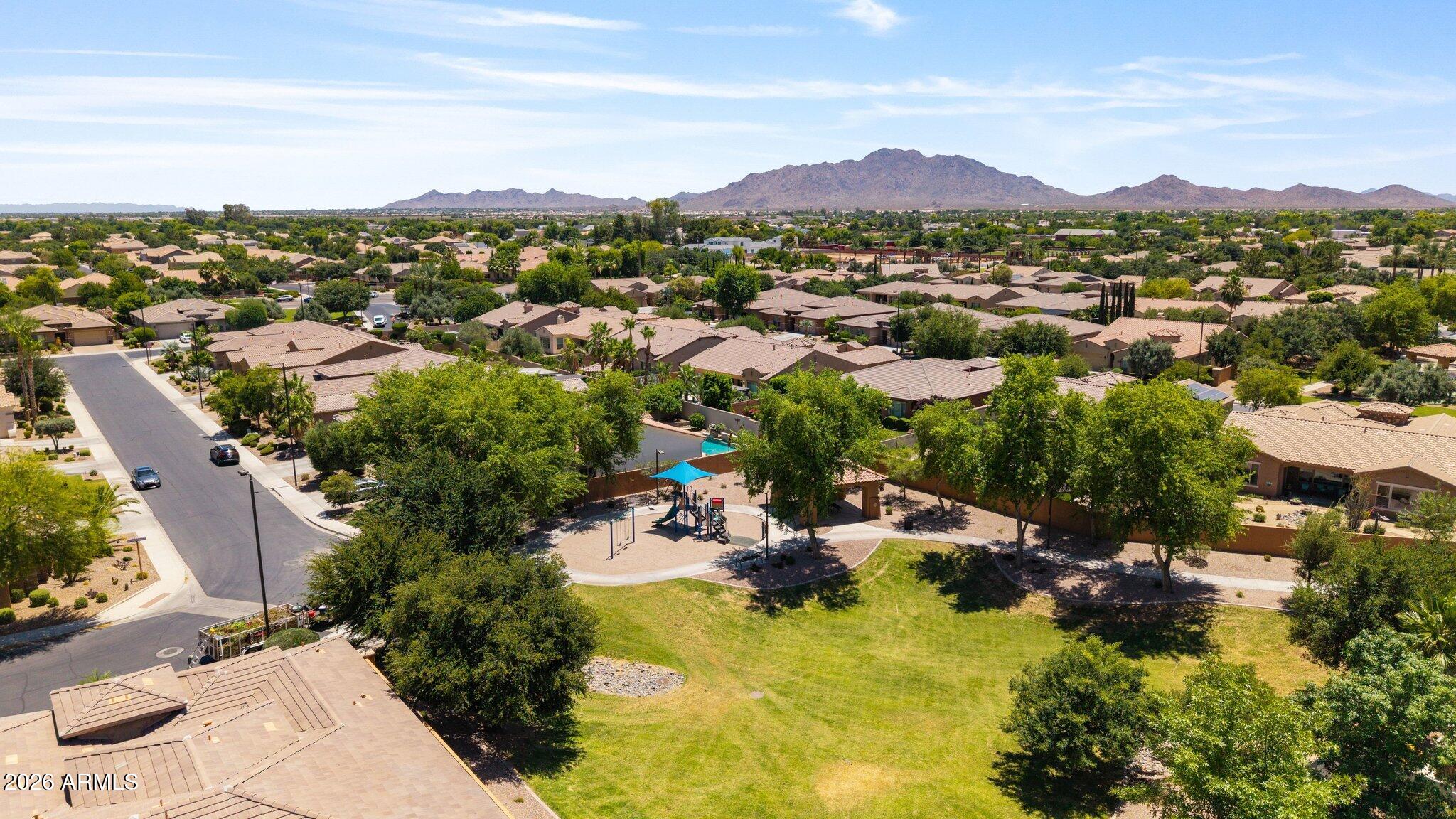 3941 E NOLAN Drive