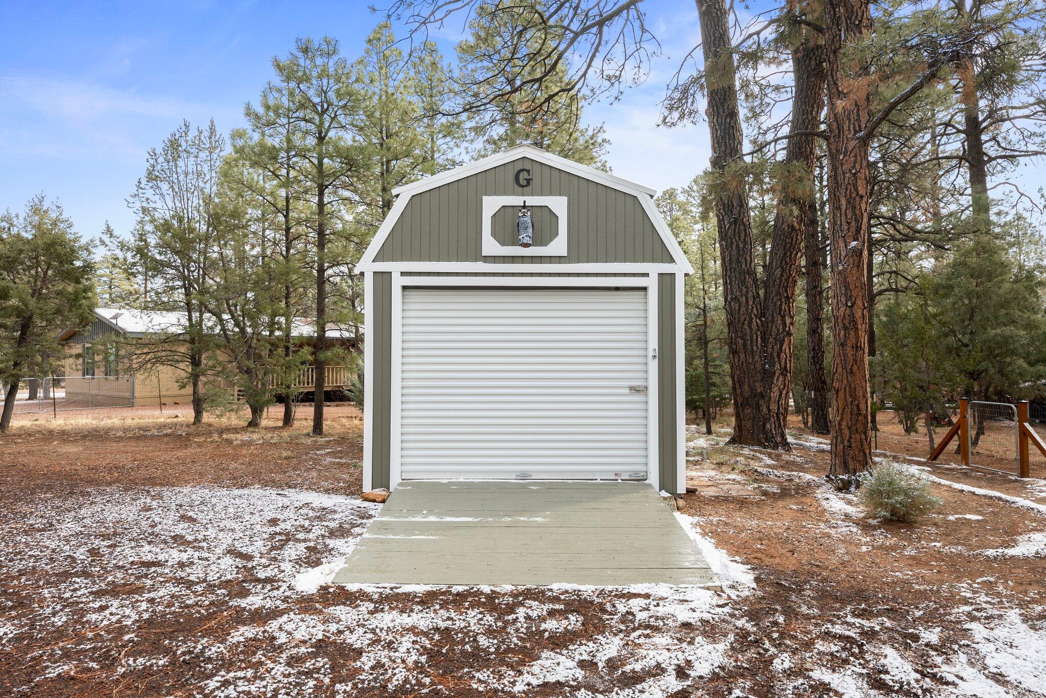 2896 PINE RIM Road