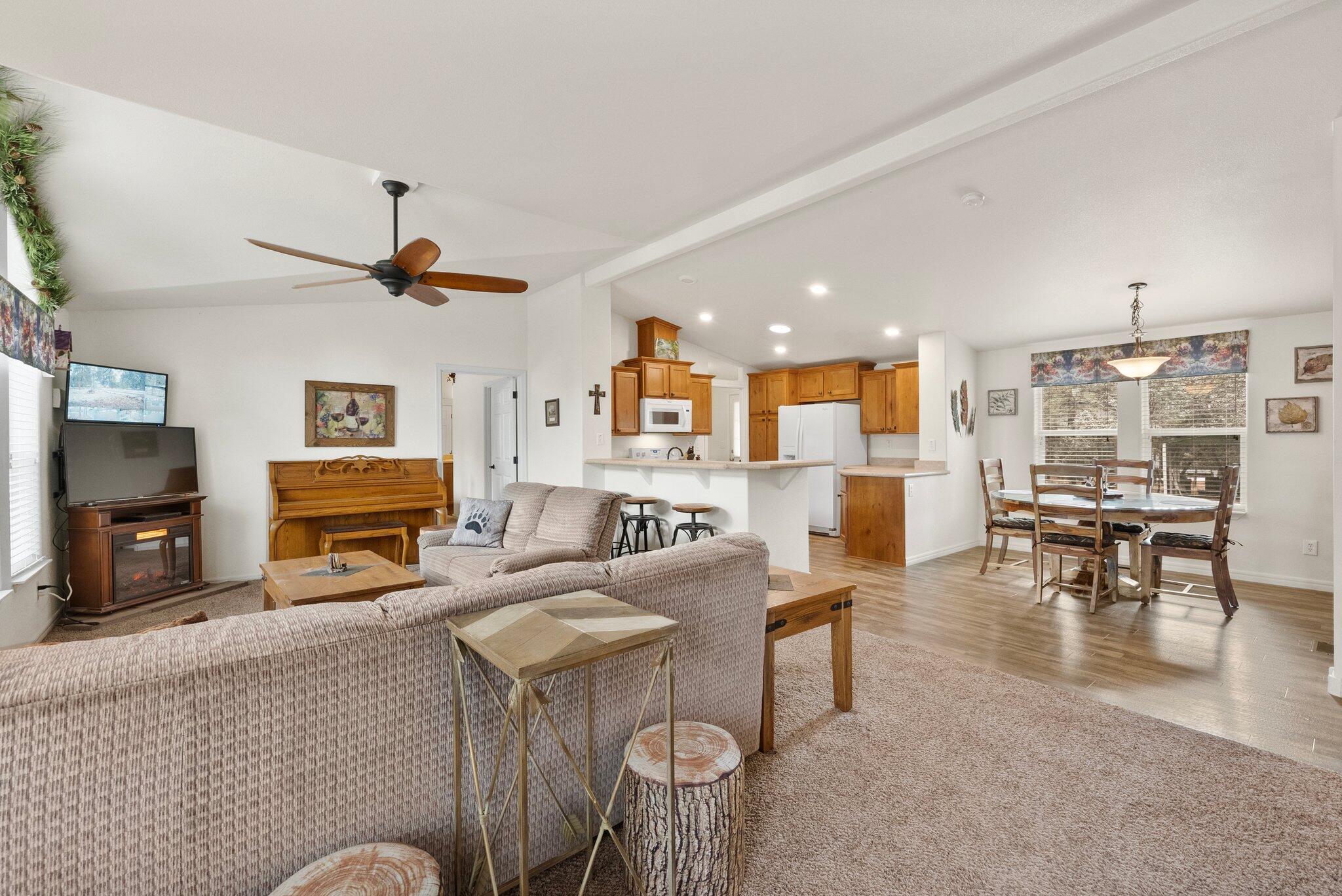 2896 PINE RIM Road