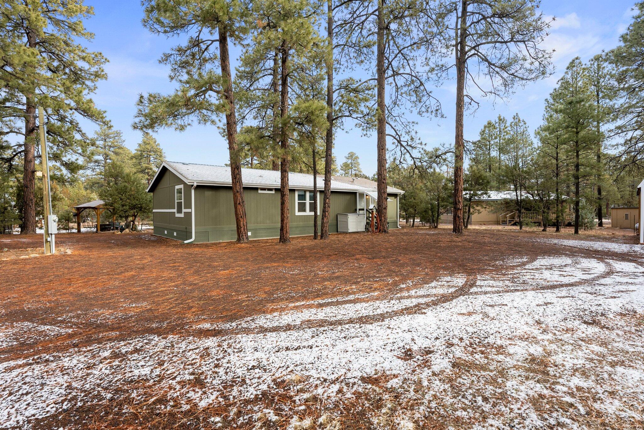 2896 PINE RIM Road