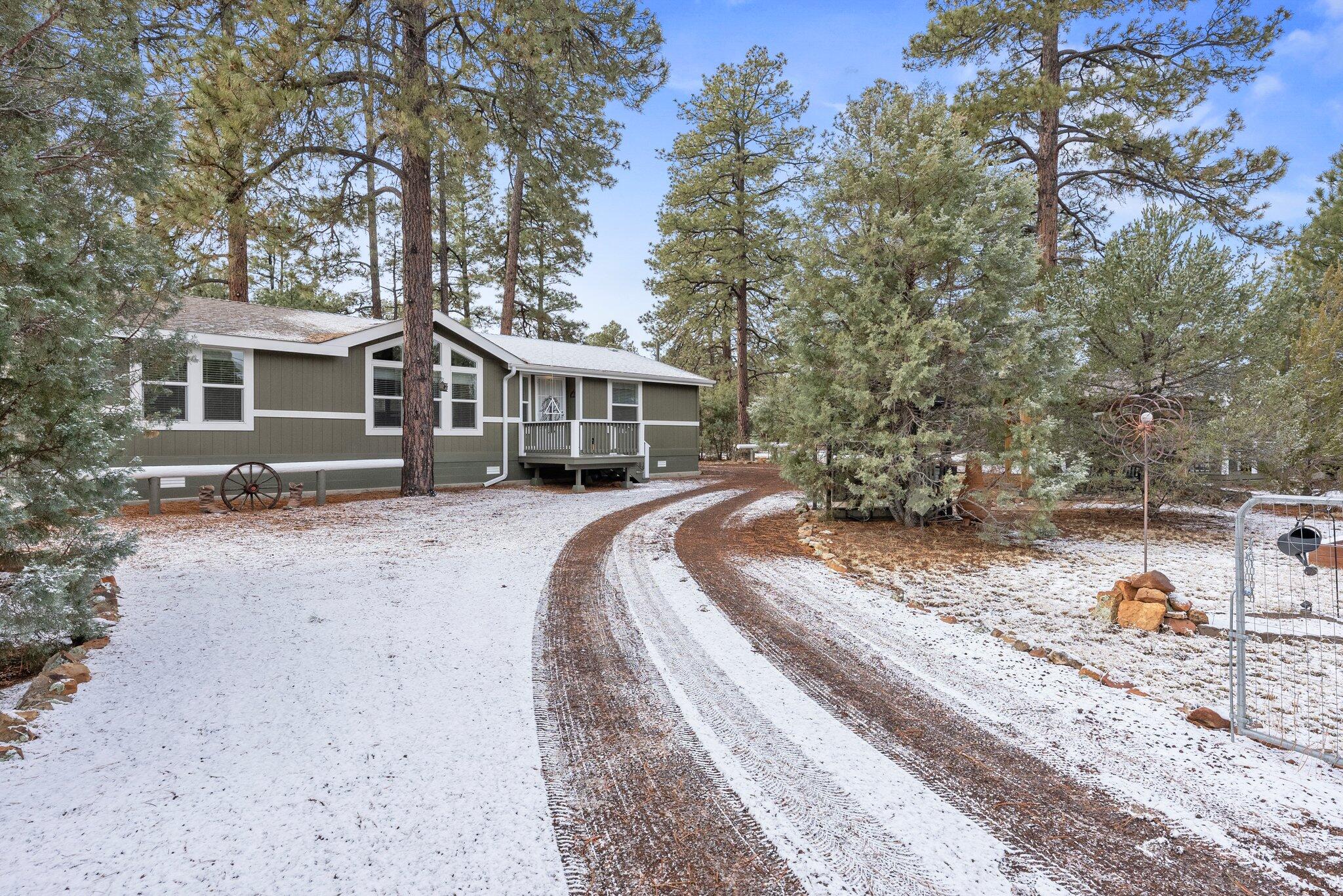 2896 PINE RIM Road