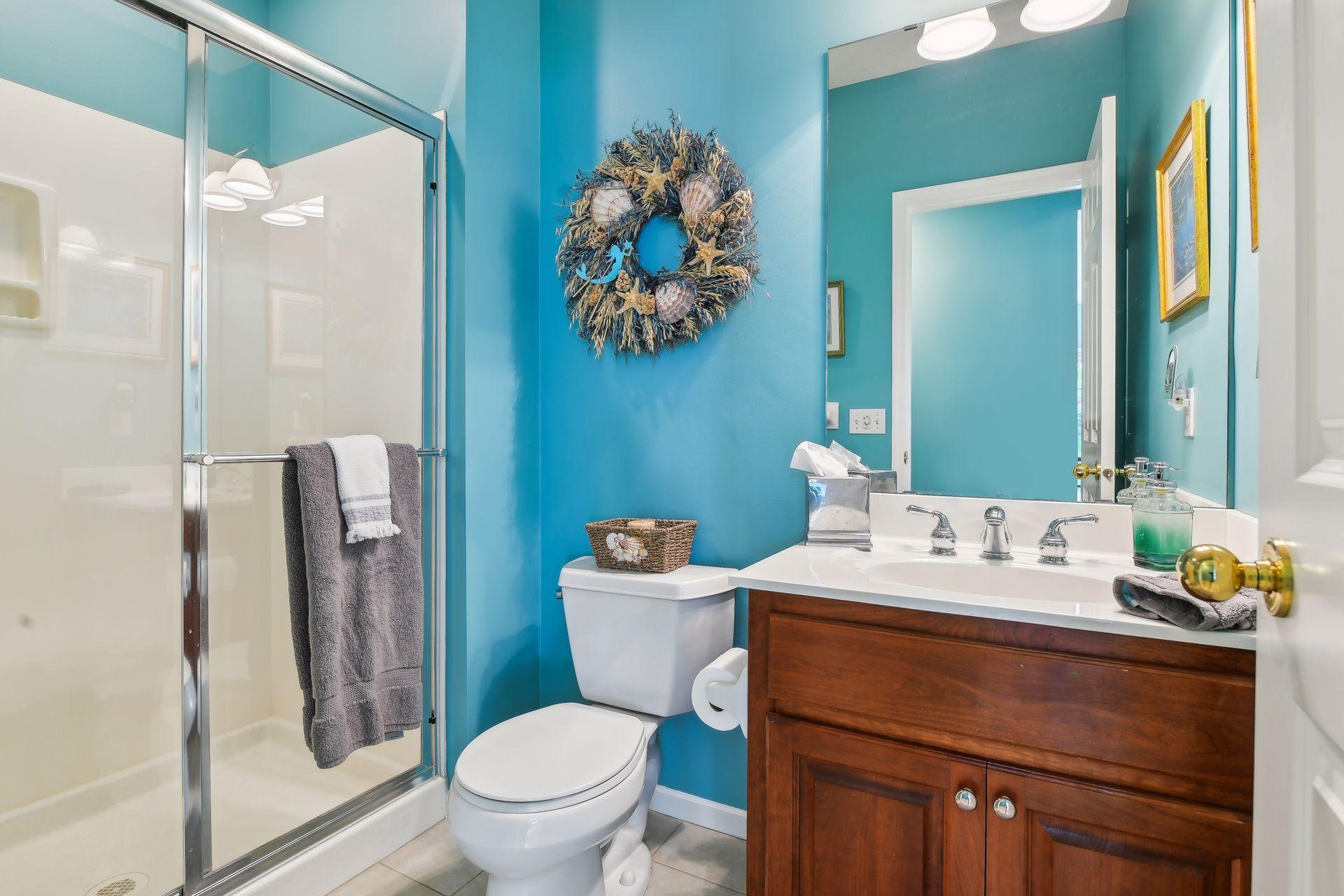 6895 Ruby Lane