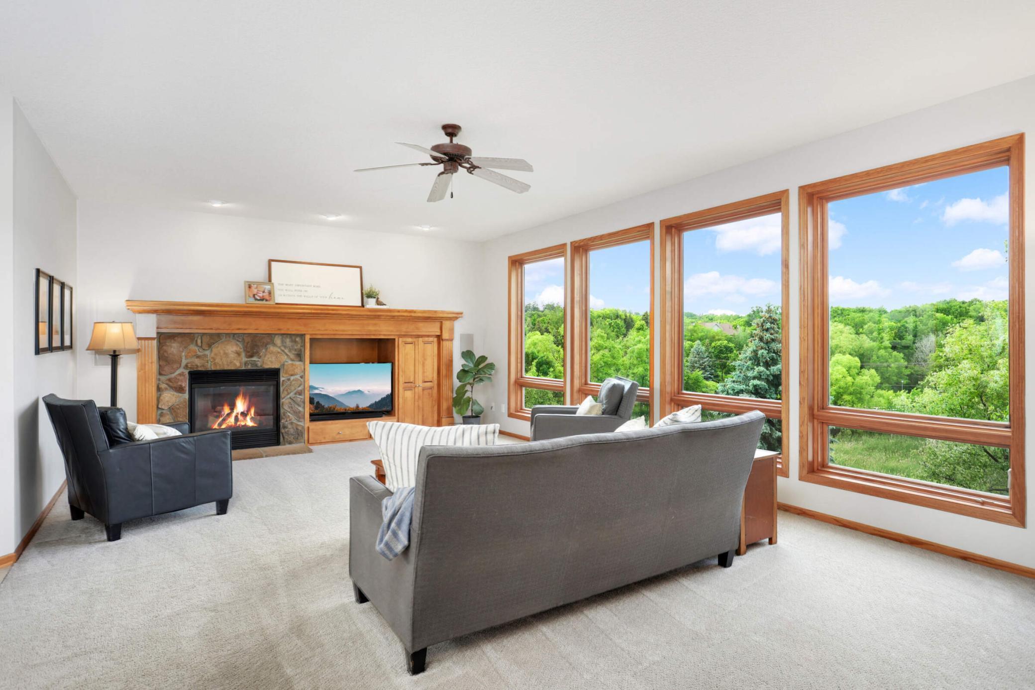6855 Ruby Lane