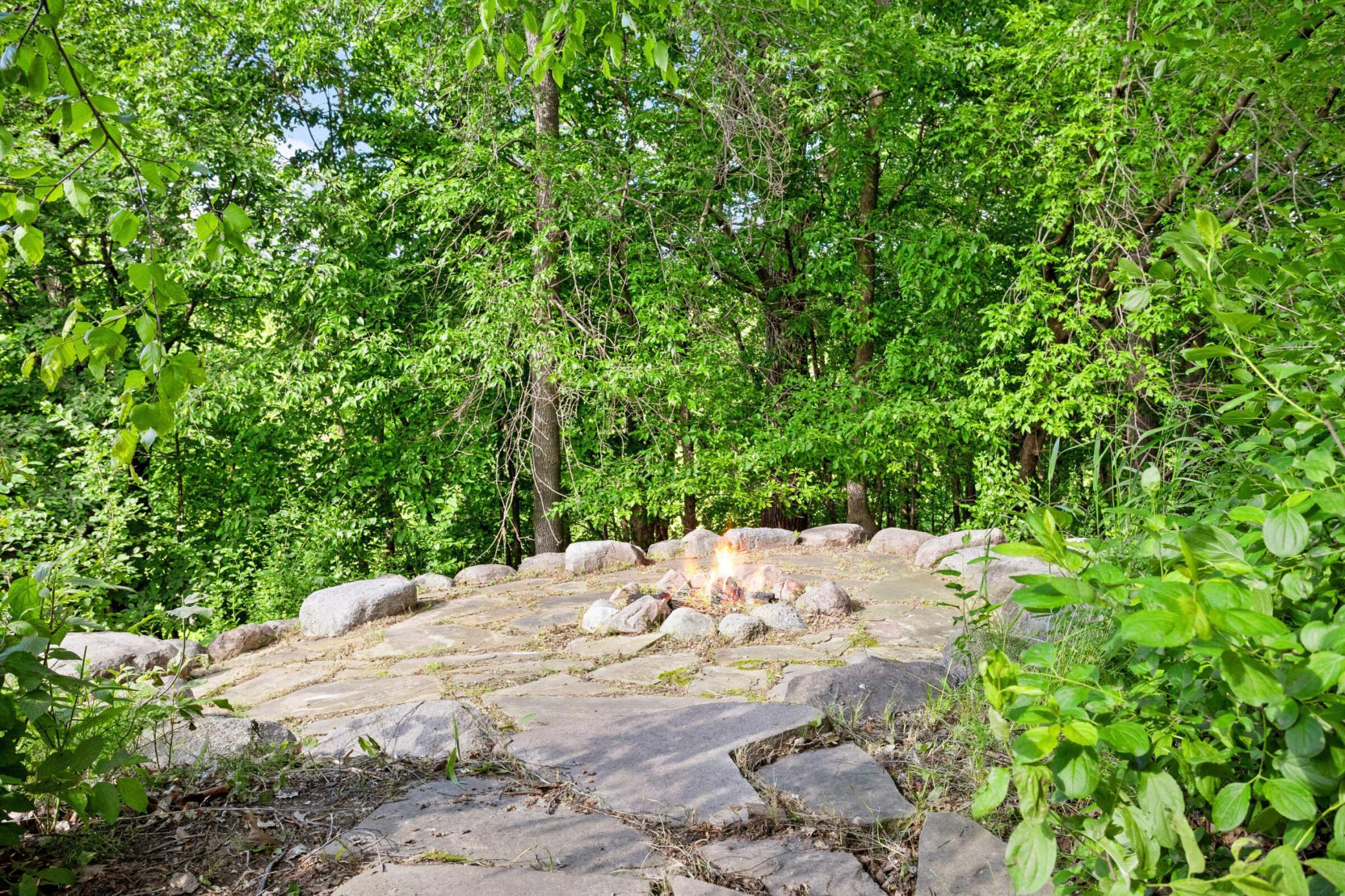 6855 Ruby Lane