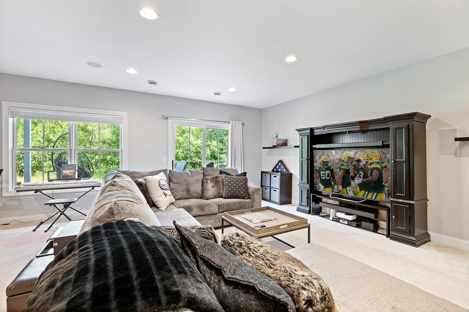 26350 Alexander Lane