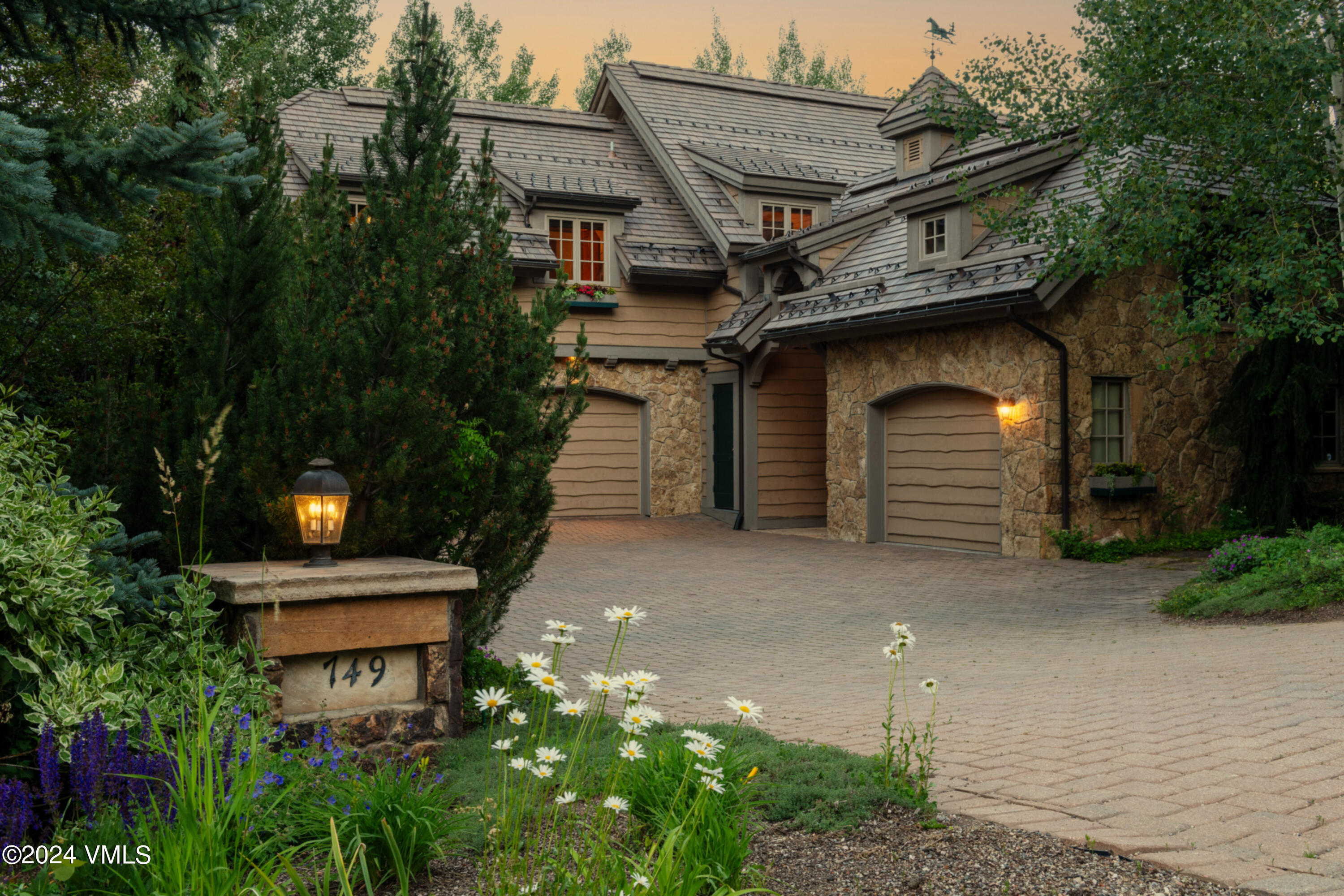 749 Holden Road