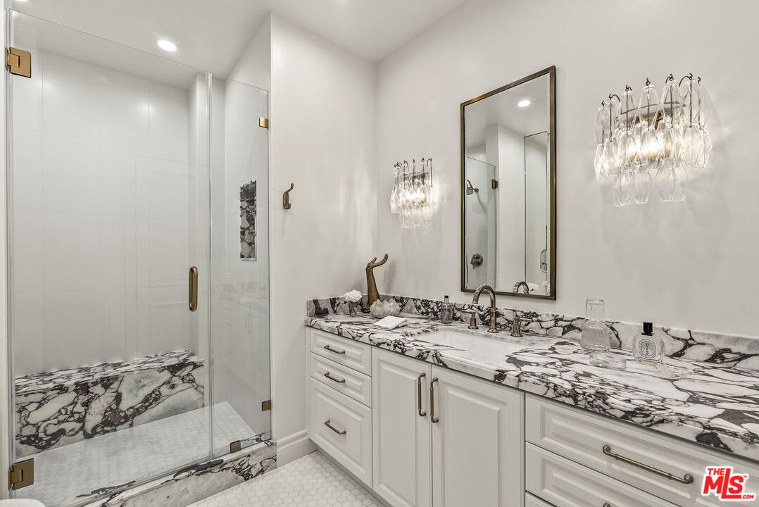 10128 Empyrean Way Unit: 102