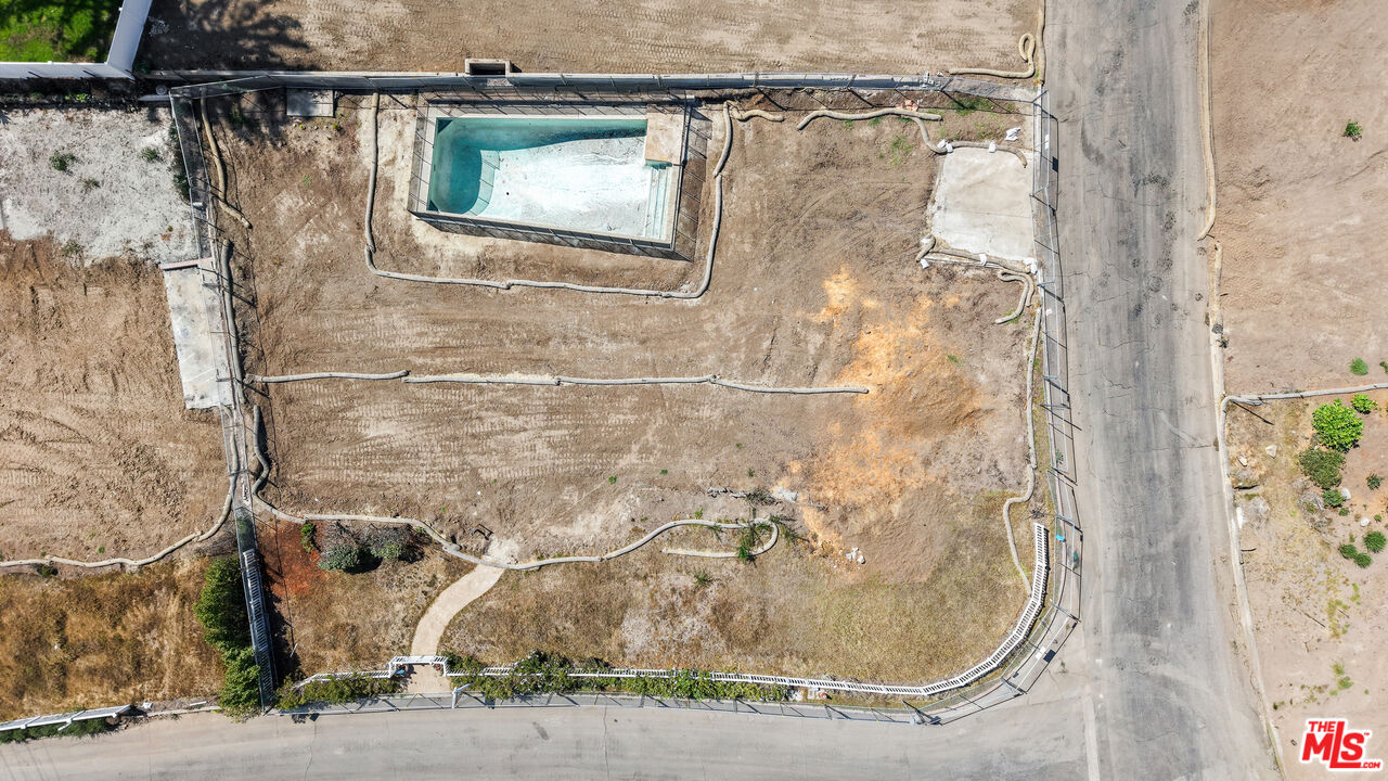 1085 Villa Grove Dr
