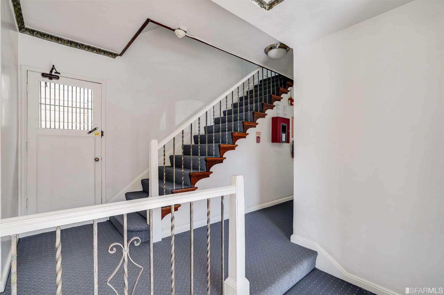 490 Connecticut Street Unit: 5