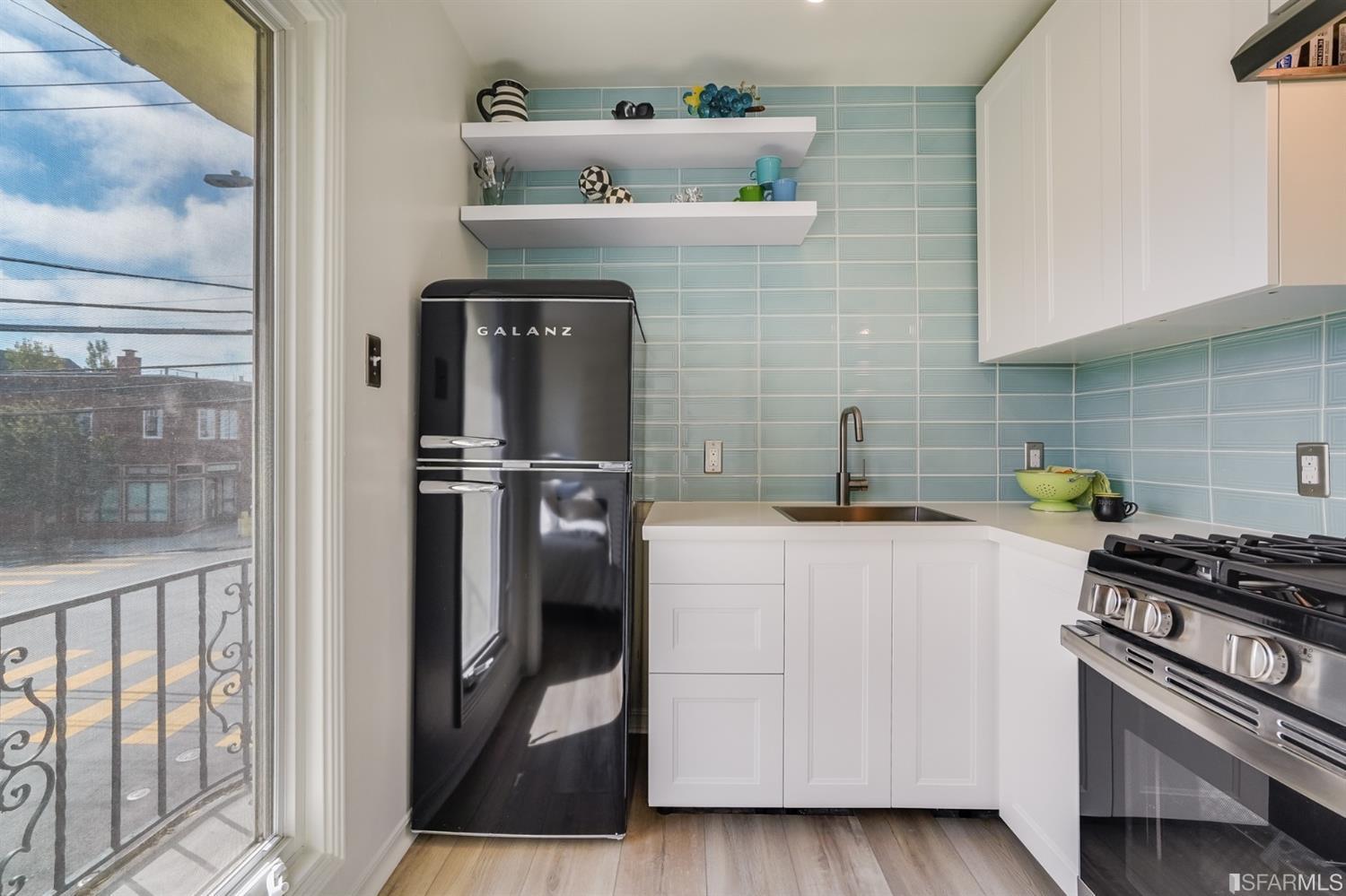 490 Connecticut Street Unit: 5