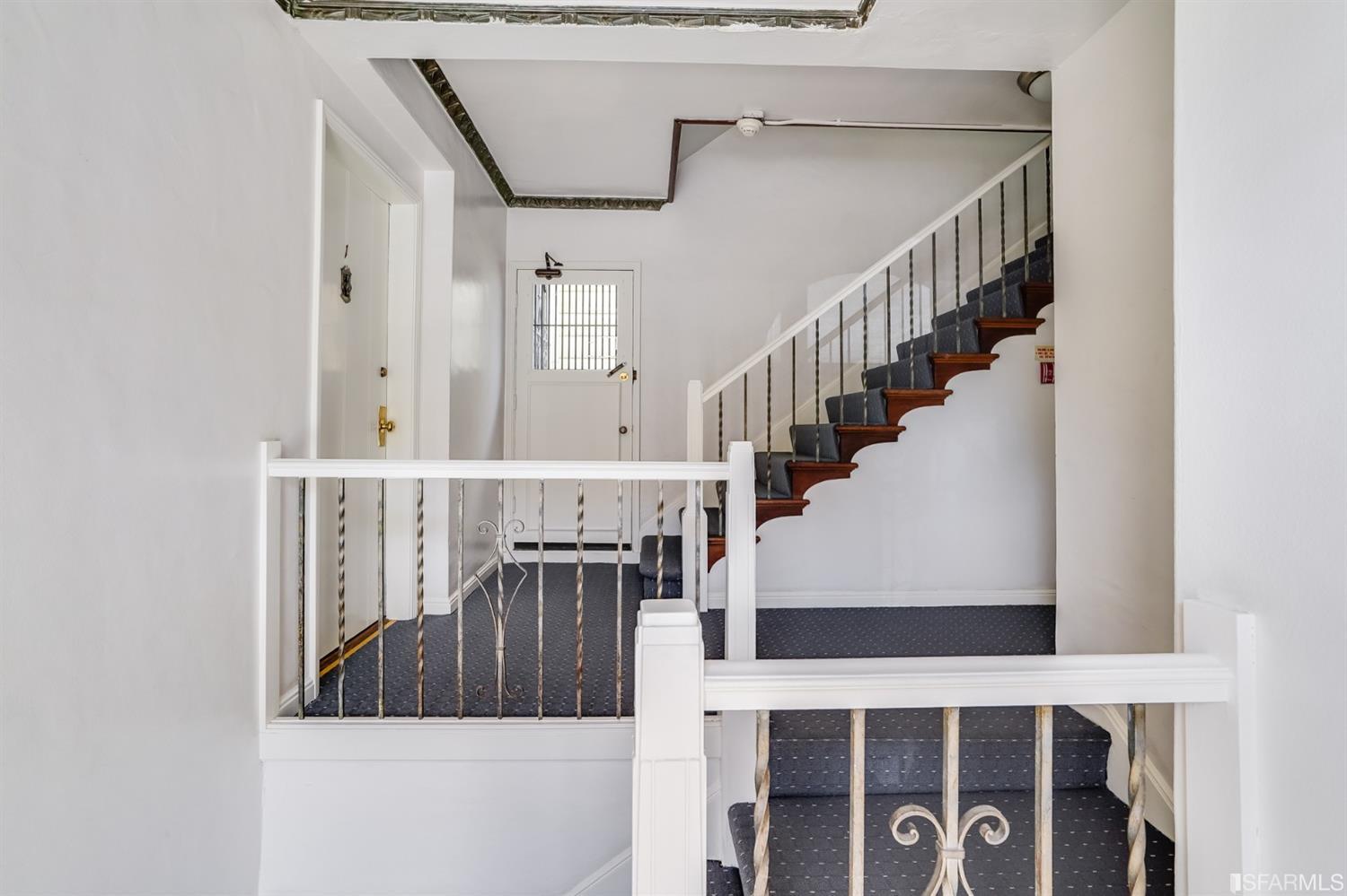 490 Connecticut Street Unit: 5