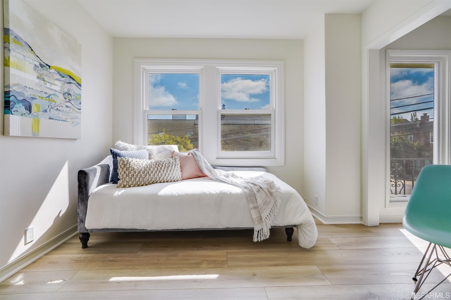 490 Connecticut Street Unit: 5