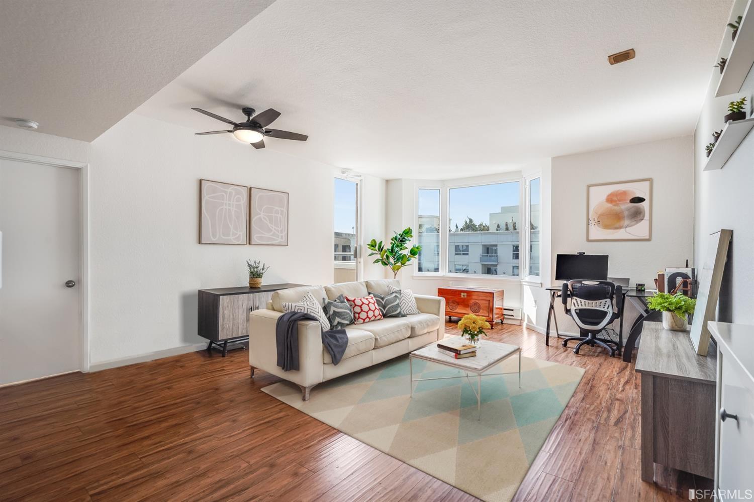 201 Harrison Street Unit: 1026
