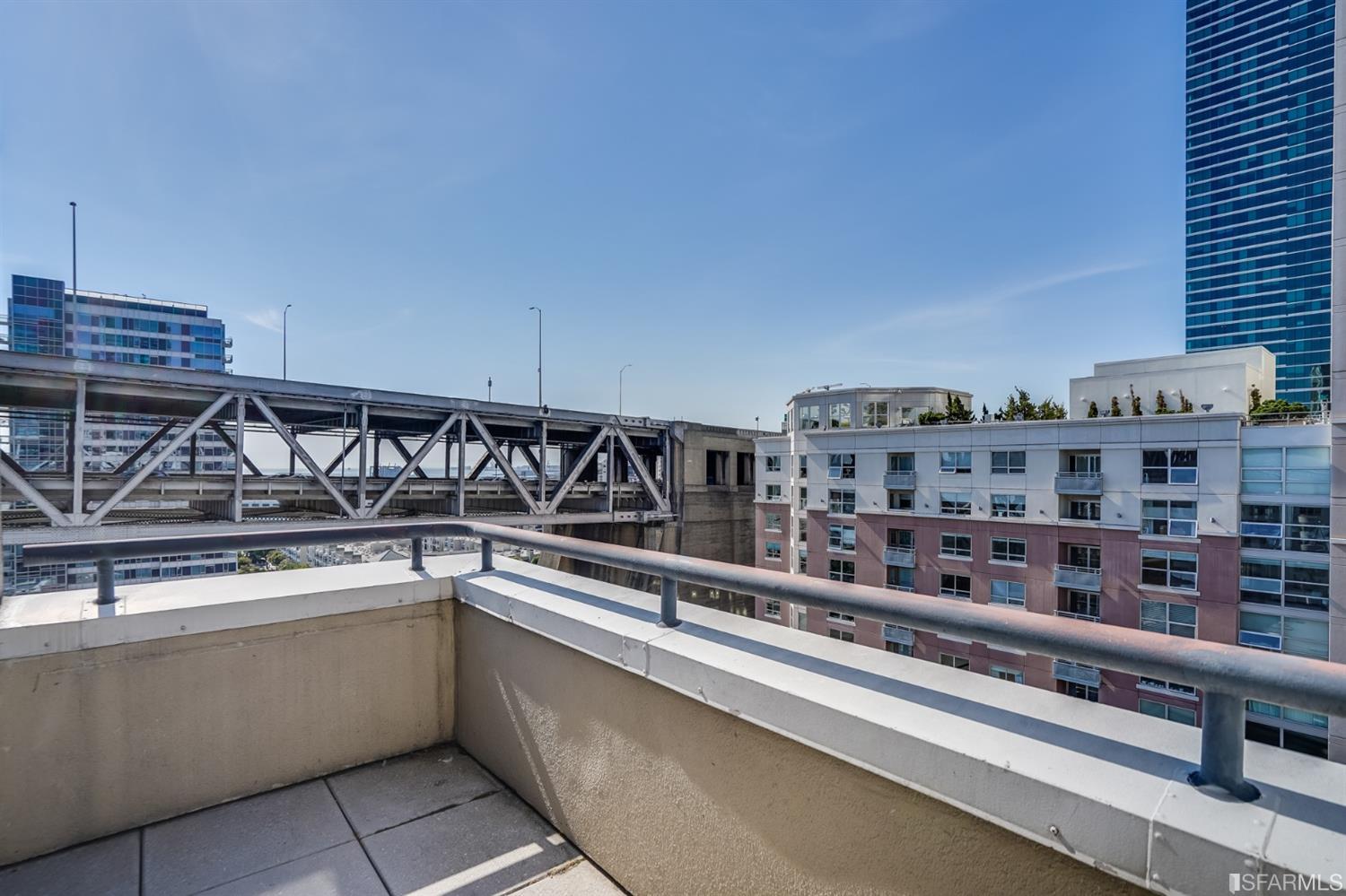 201 Harrison Street Unit: 1026