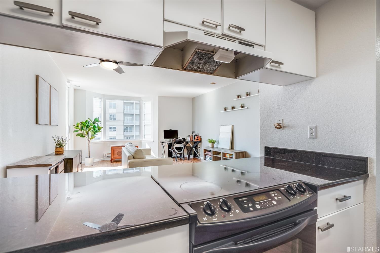 201 Harrison Street Unit: 1026