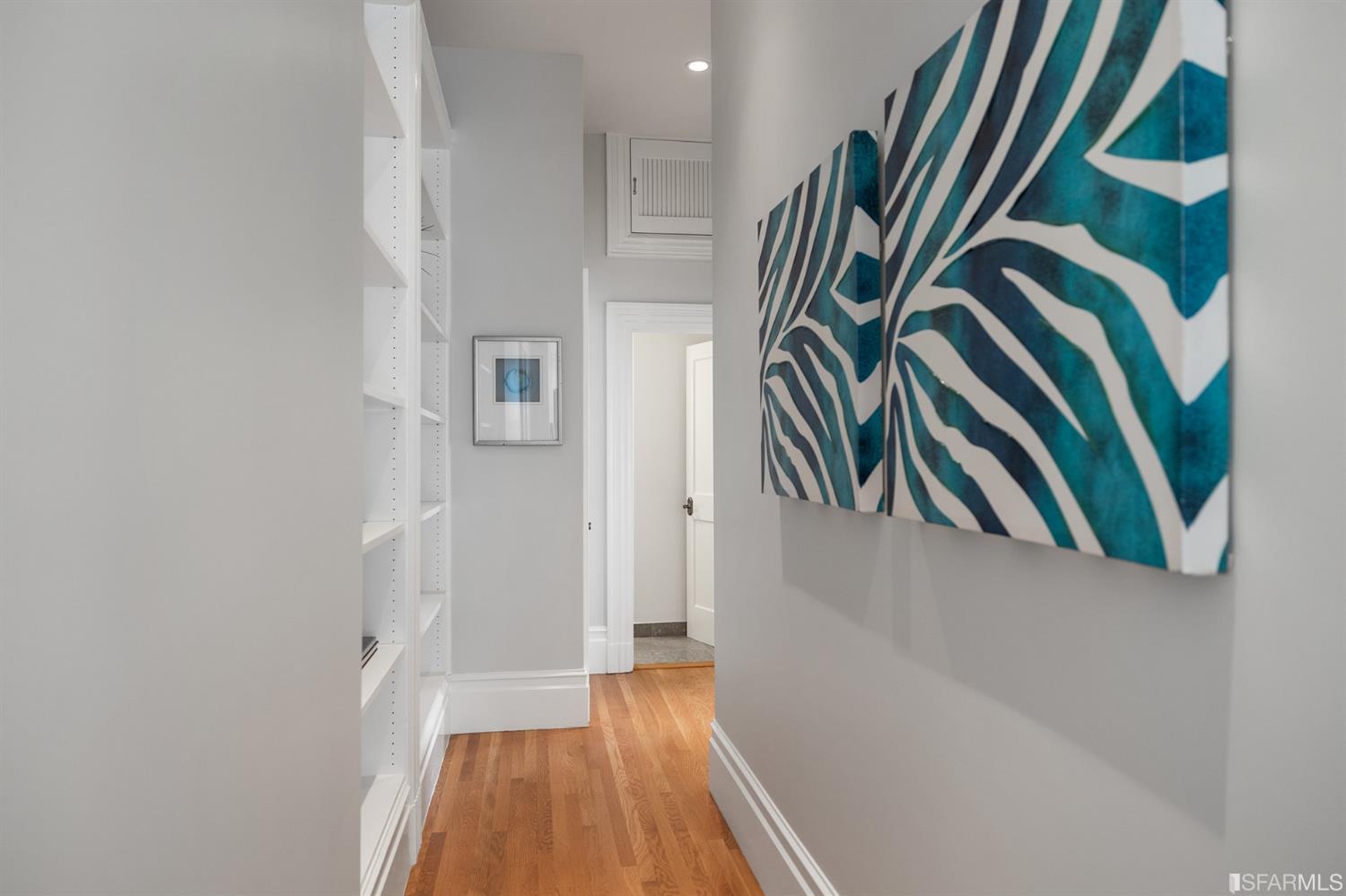 860 Waller Street Unit: 2