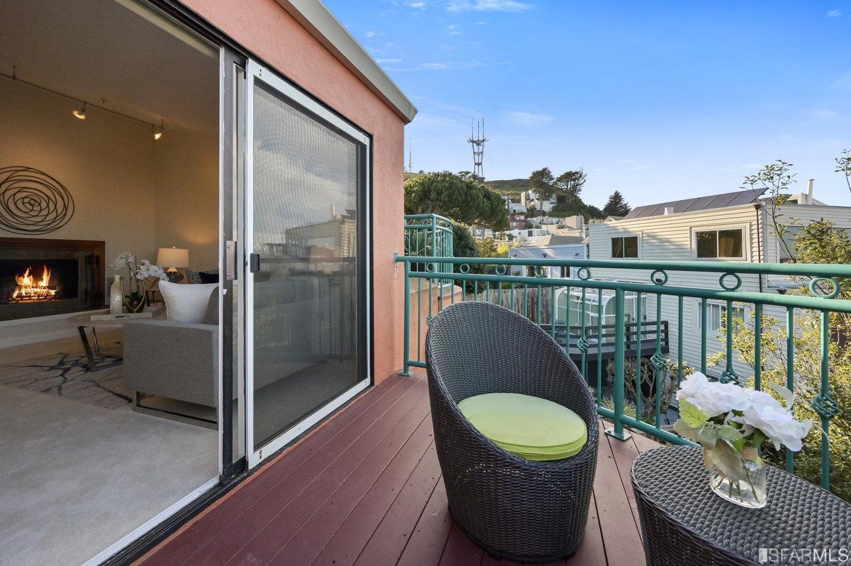 3620 Market Street Unit: 4