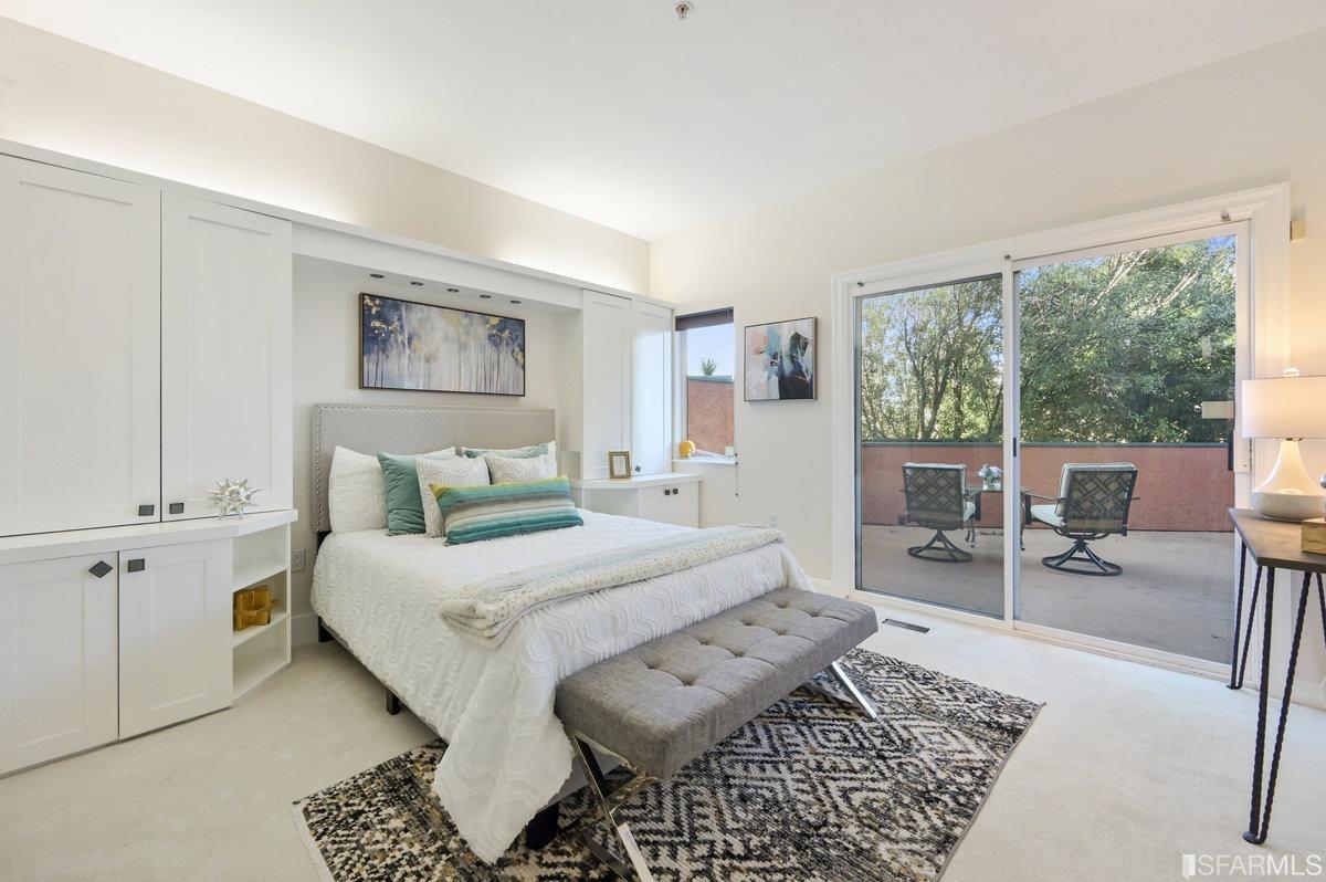 3620 Market Street Unit: 4