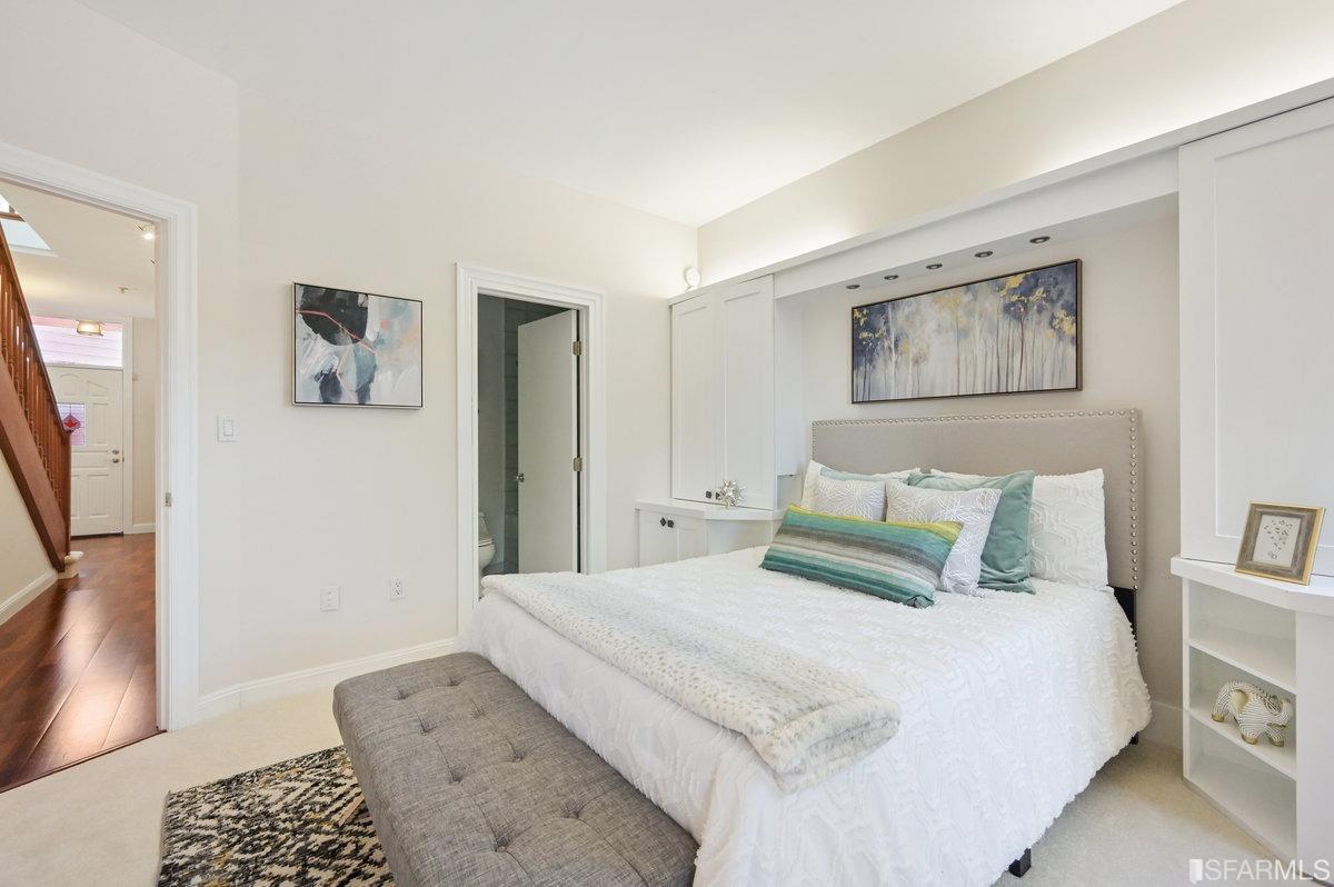 3620 Market Street Unit: 4