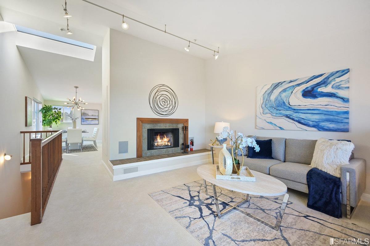 3620 Market Street Unit: 4