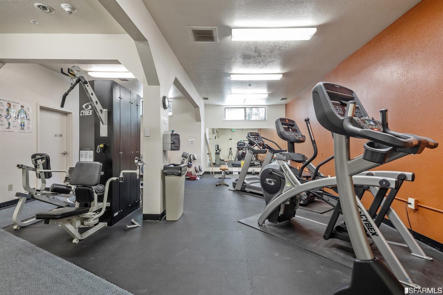 360 Guerrero Street Unit: 416