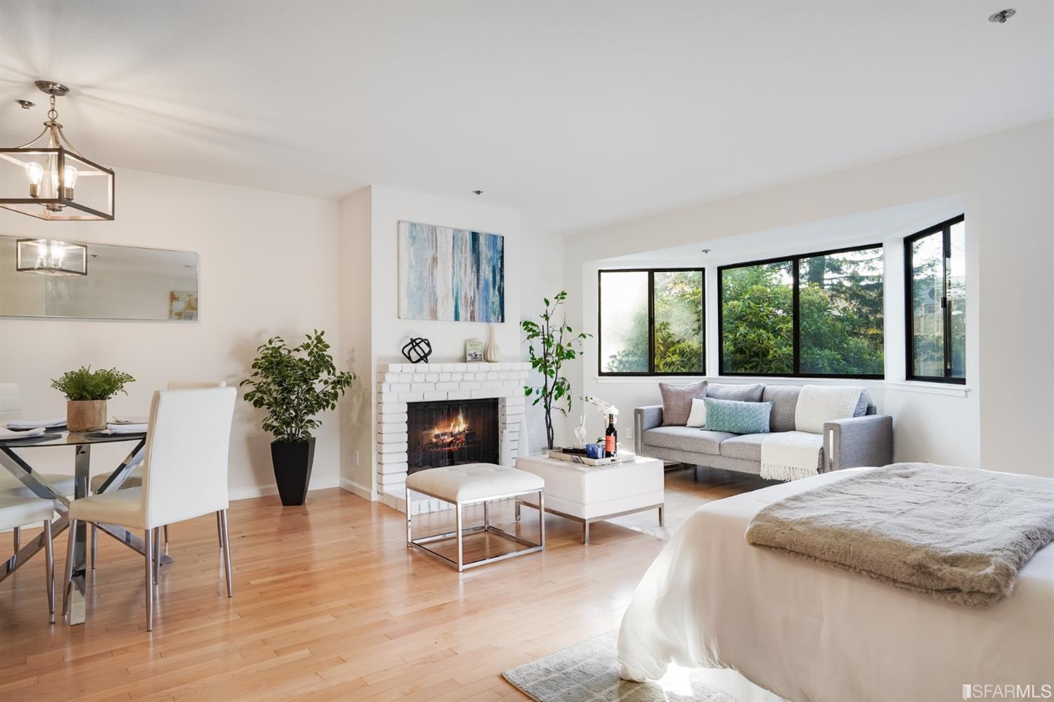 360 Guerrero Street Unit: 416