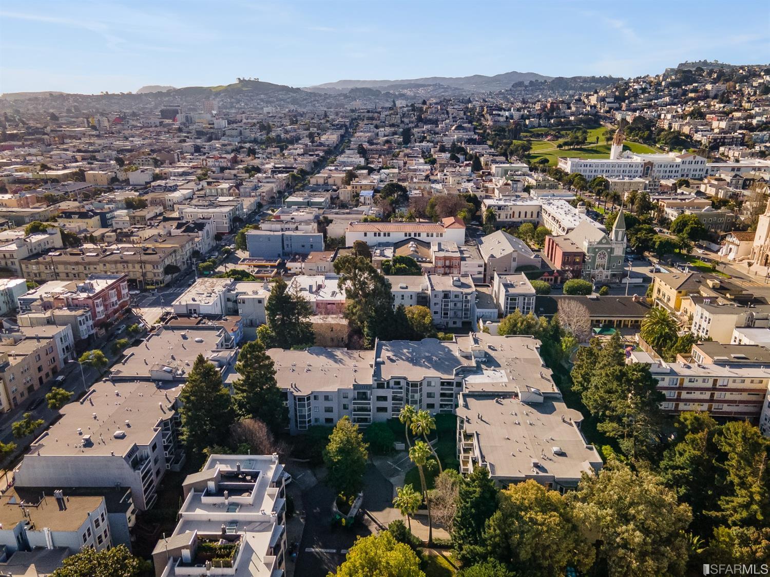 360 Guerrero Street Unit: 416