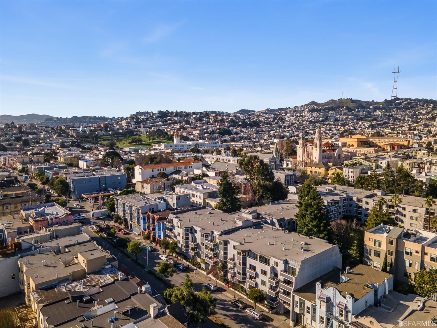 360 Guerrero Street Unit: 416