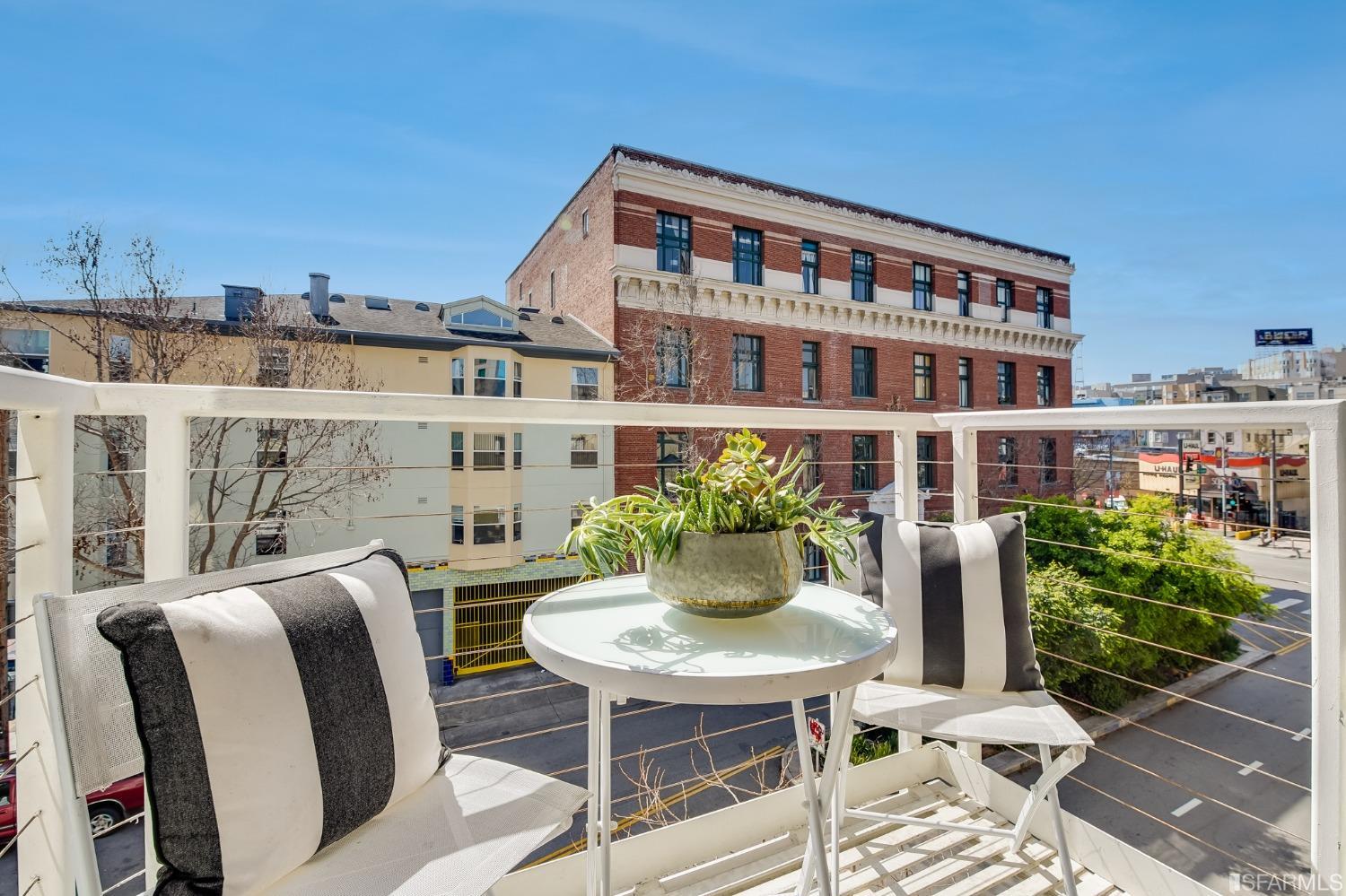 68 Mccoppin Street Unit: 9