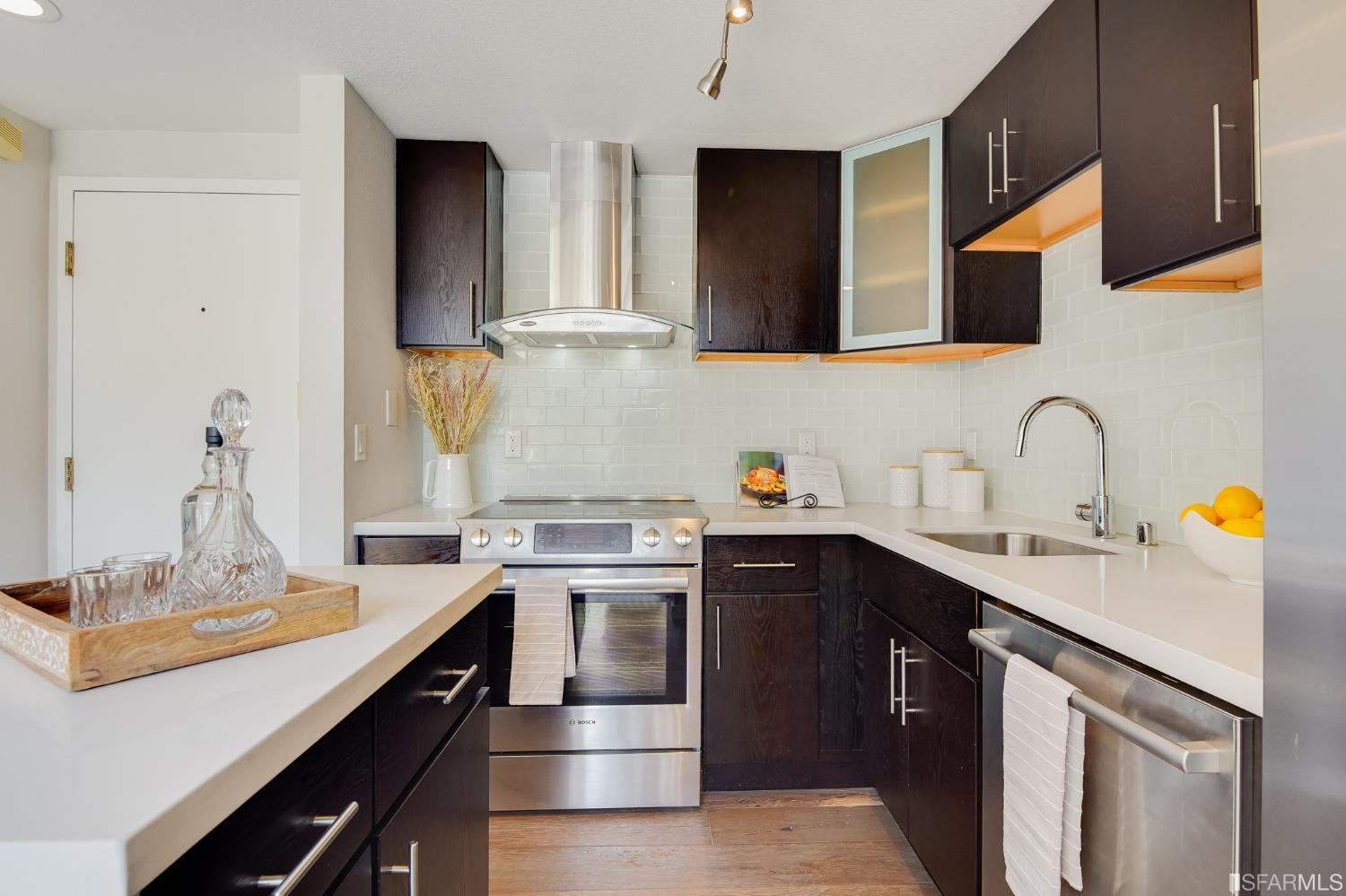 68 Mccoppin Street Unit: 9
