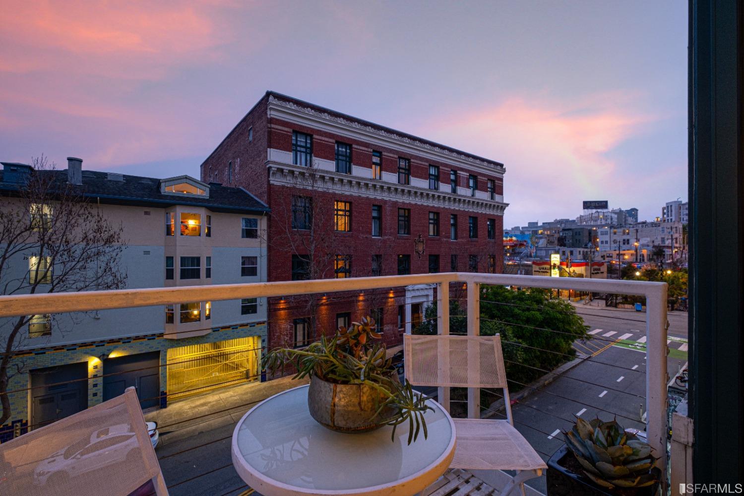 68 Mccoppin Street Unit: 9