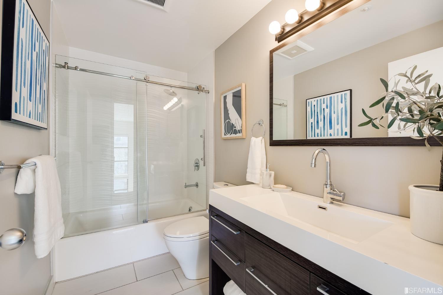 68 Mccoppin Street Unit: 9