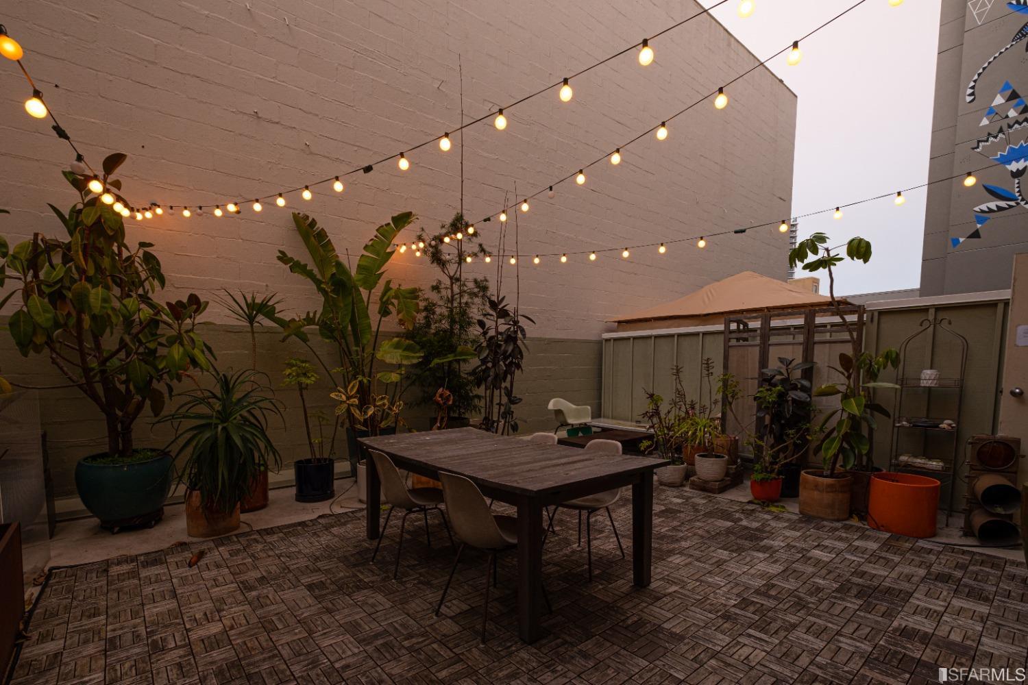 68 Mccoppin Street Unit: 9
